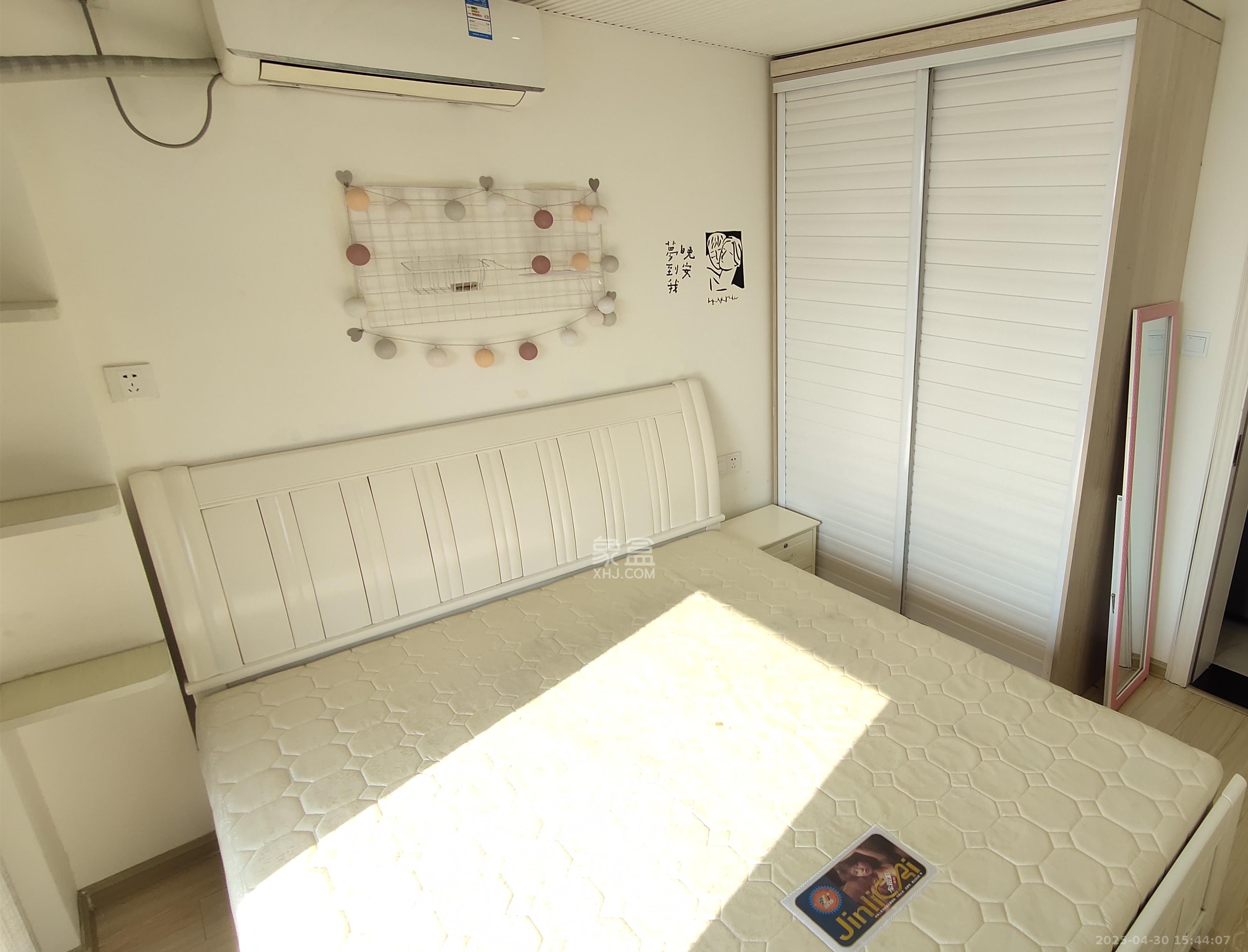 铂宫  2室1厅1卫   2700.00元/月室内图