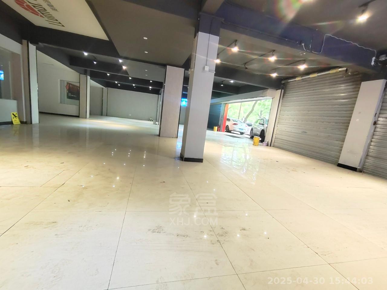 锦云综合楼  8室4厅4卫   11000.00元/月室内图