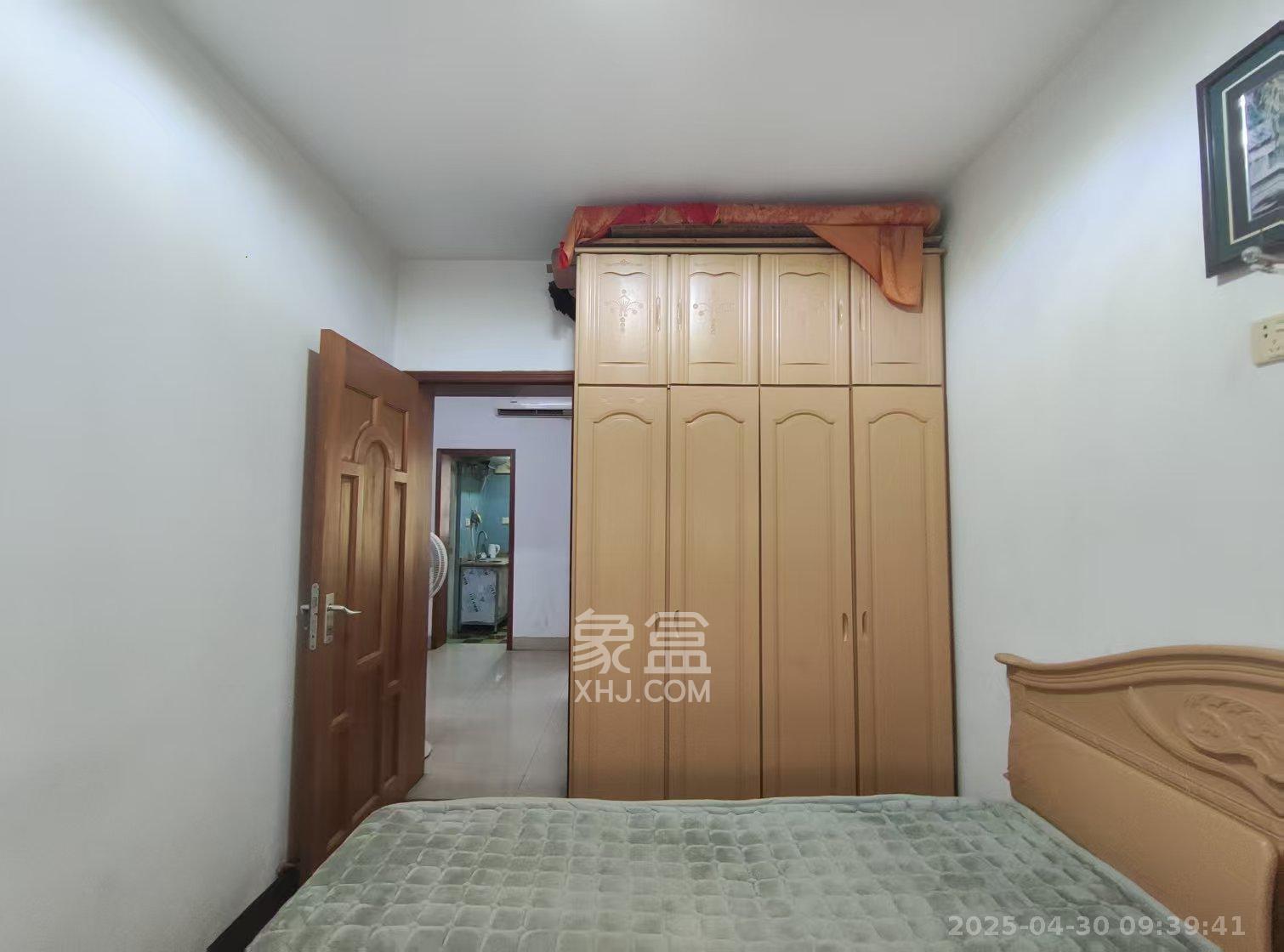 左家塘散盘(营山巷、曾家湾巷、妹子山巷) 2室1厅1卫 1600.0元/月 左家塘散盘(营山巷、曾家湾巷、妹子山巷) 2室1厅1卫 1600.0元/月室内图