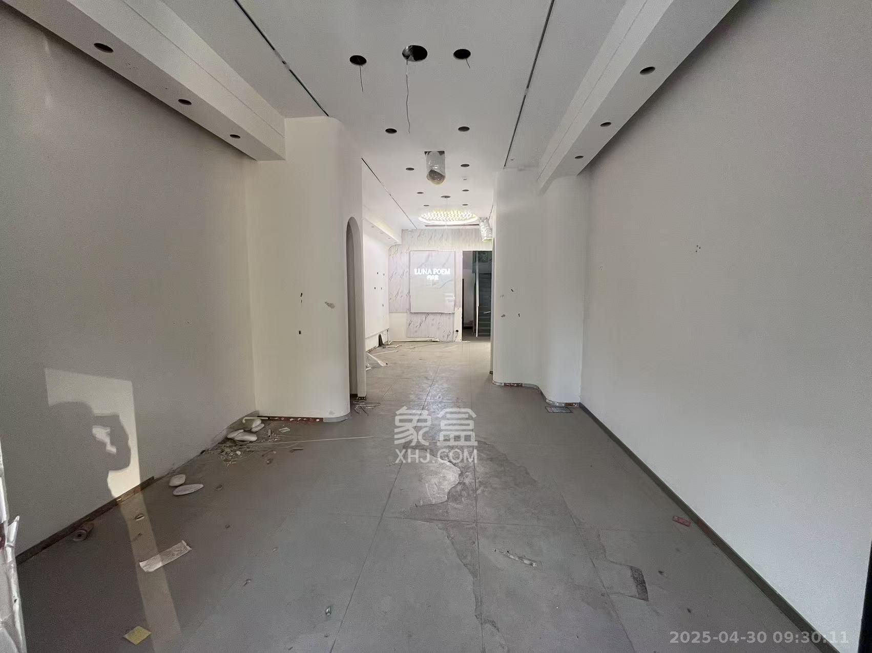 山水灣   129.45㎡     5000.00元/月