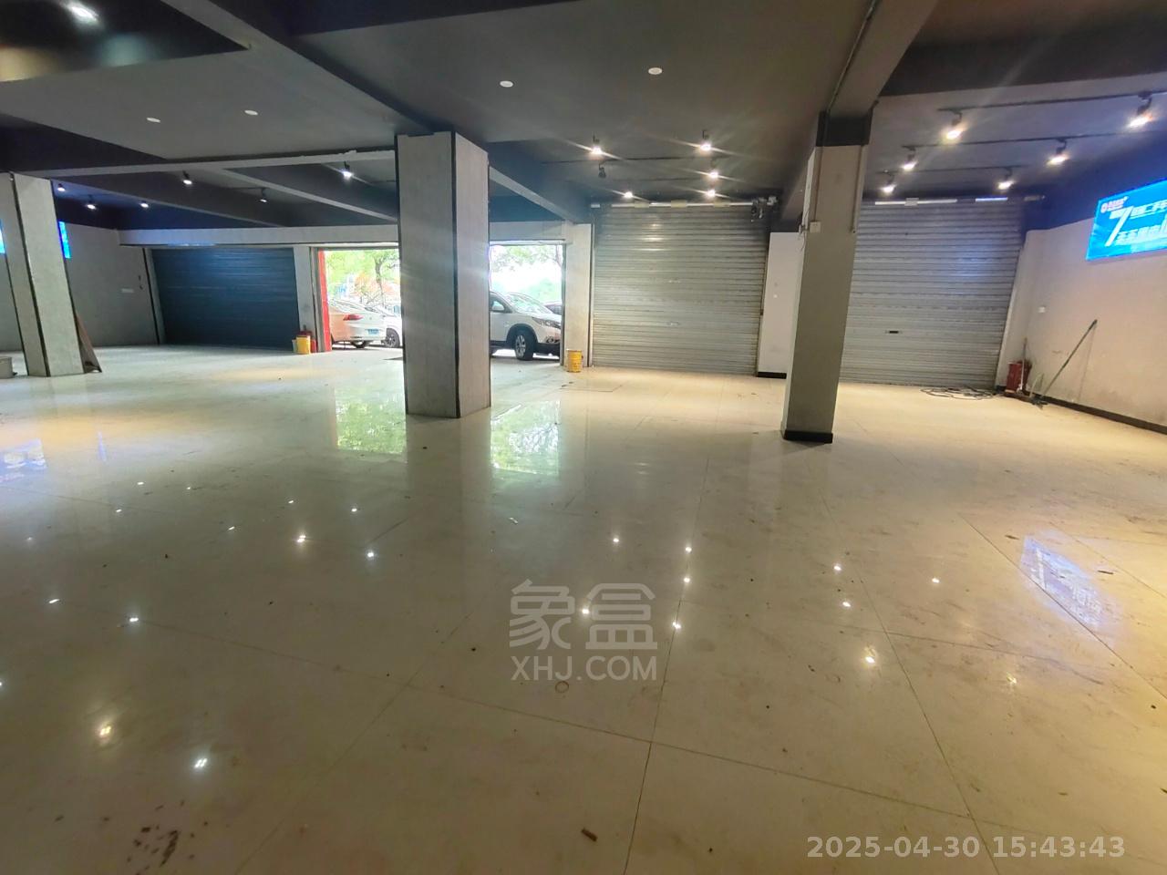 锦云综合楼  8室4厅4卫   11000.00元/月室内图