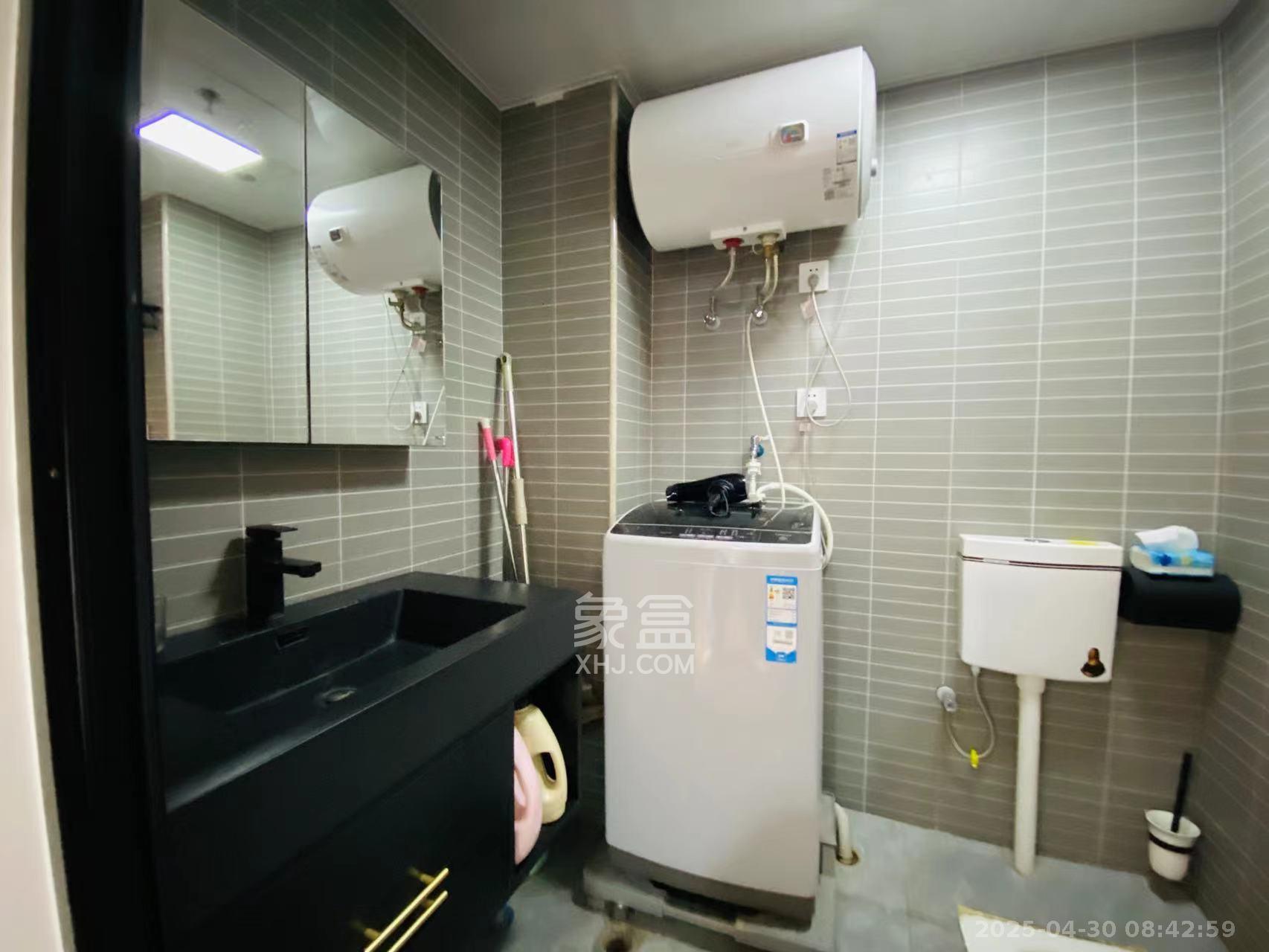 复地星光天地 1室0厅0卫 2500.0元/月 复地星光天地 1室0厅0卫 2500.0元/月室内图