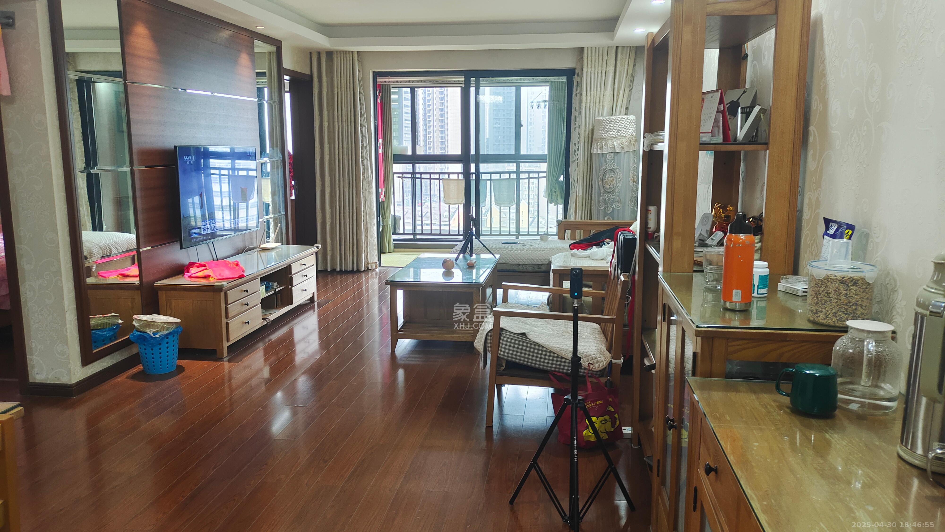 万科金域华府三四期 3室2厅1卫 2800.0元/月 万科金域华府三四期 3室2厅1卫 2800.0元/月室内图