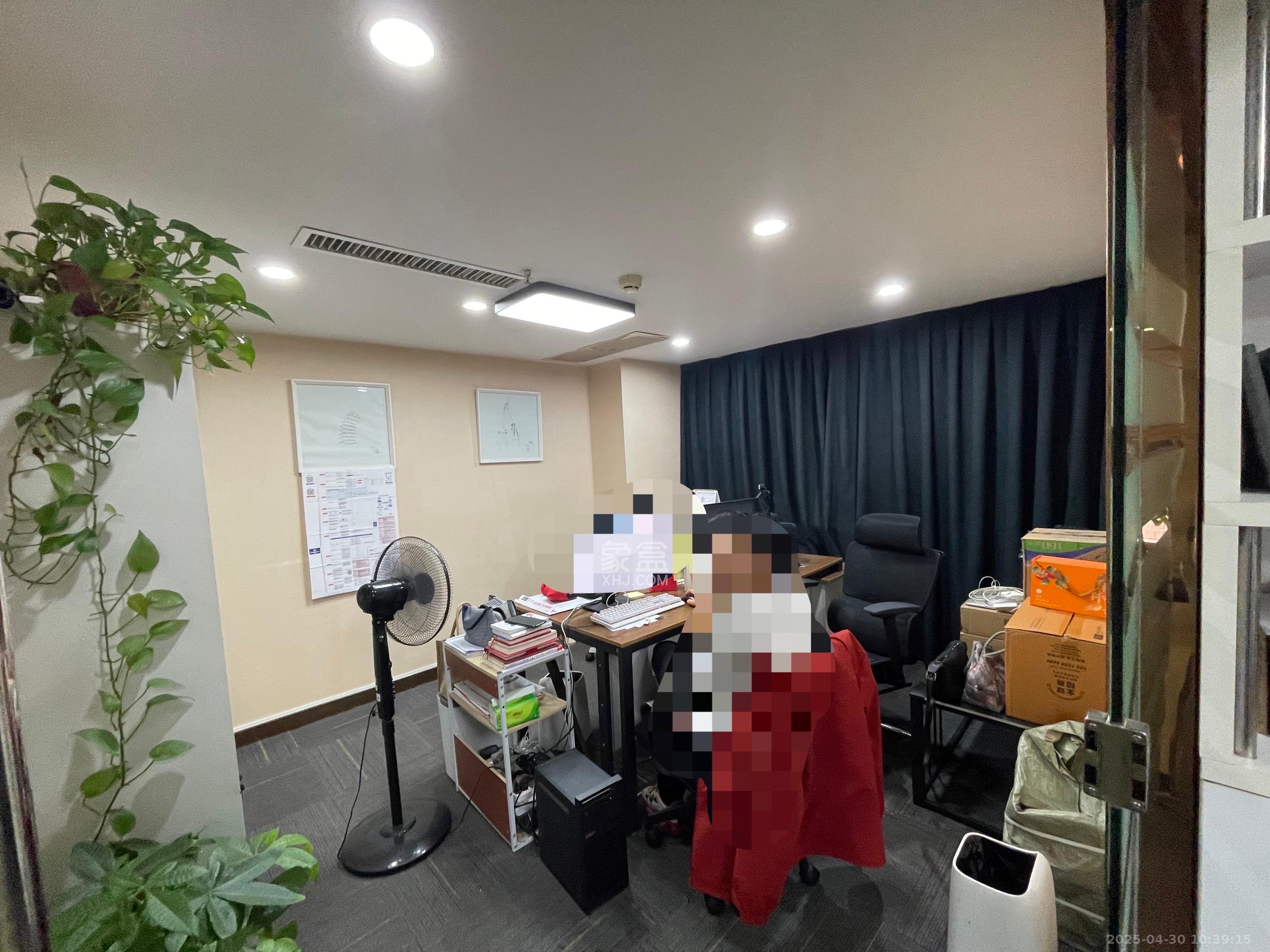 保利国际广场 1室1厅1卫 6800.0元/月 保利国际广场 1室1厅1卫 6800.0元/月室内图