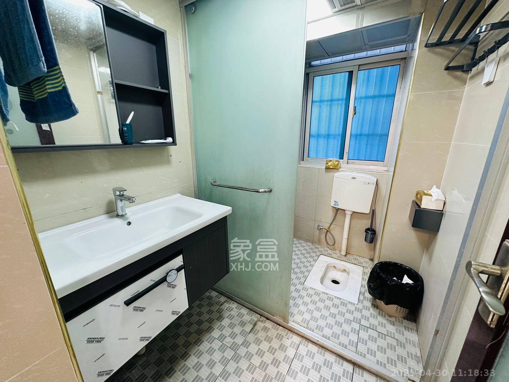 高桥现代商贸城  3室2厅1卫    3000.0元/月 高桥现代商贸城  3室2厅1卫    3000.0元/月室内图