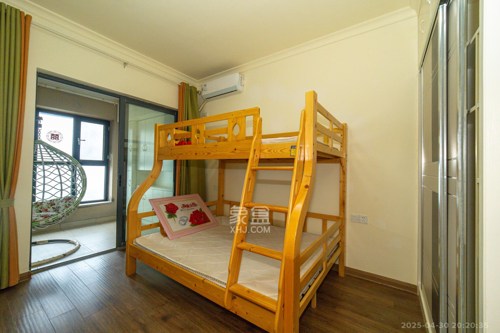 碧桂园威尼斯城 3室2厅2卫 84.8万 碧桂园威尼斯城 3室2厅2卫 84.8万卧室