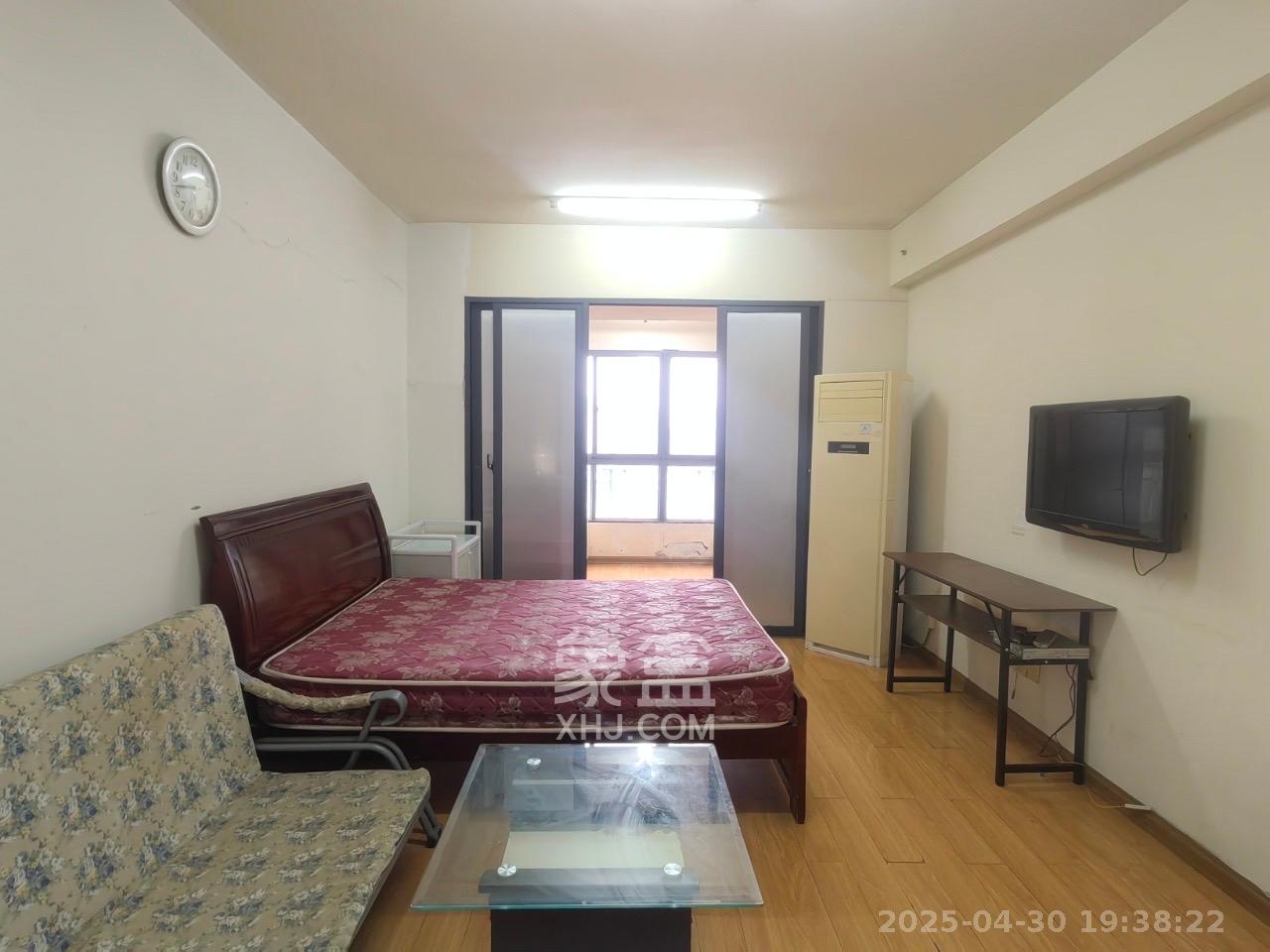兰亭峰景  1室1厅1卫   1500.00元/月室内图