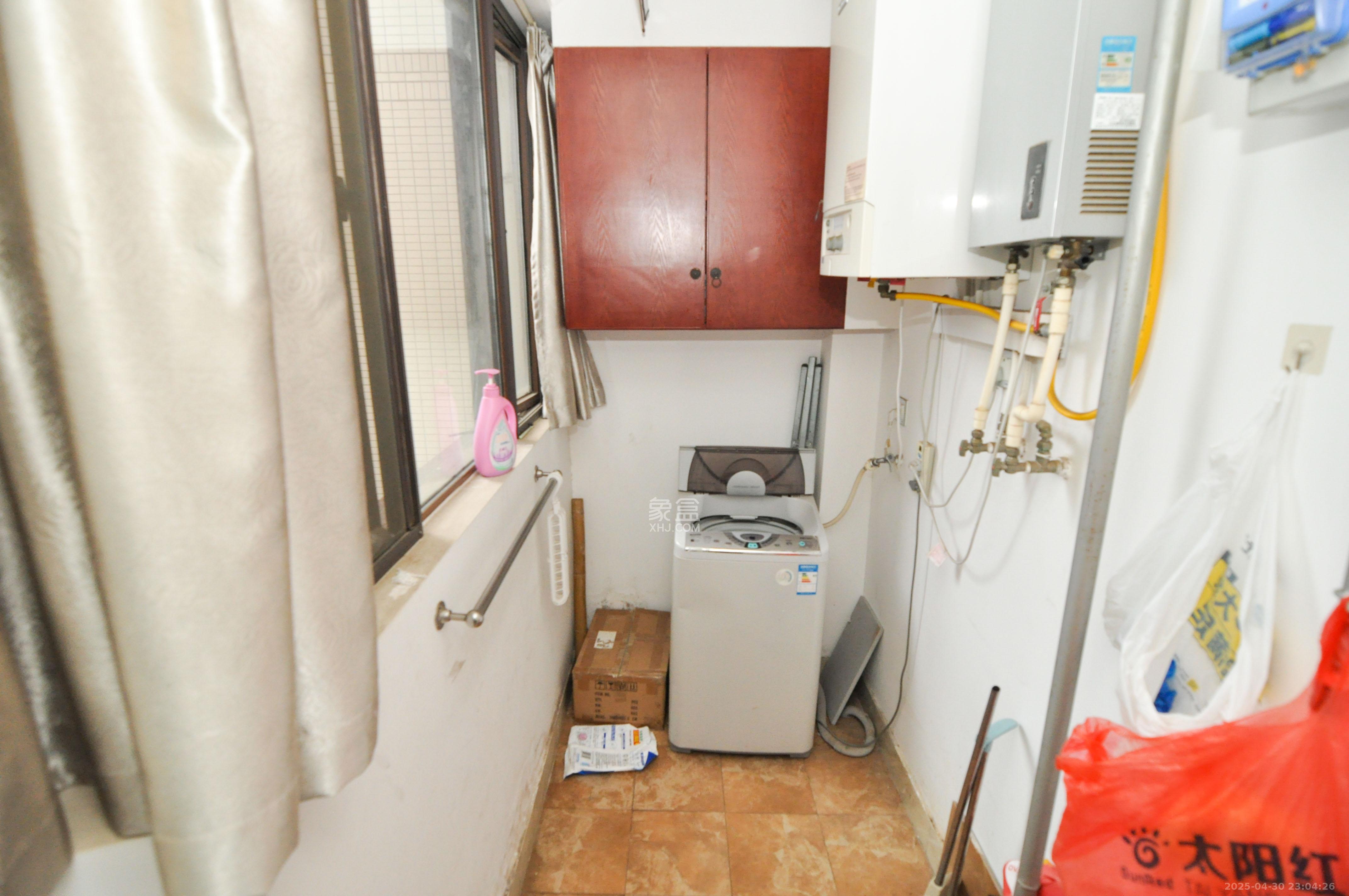 高信向日葵  2室2厅1卫   79.80万其他