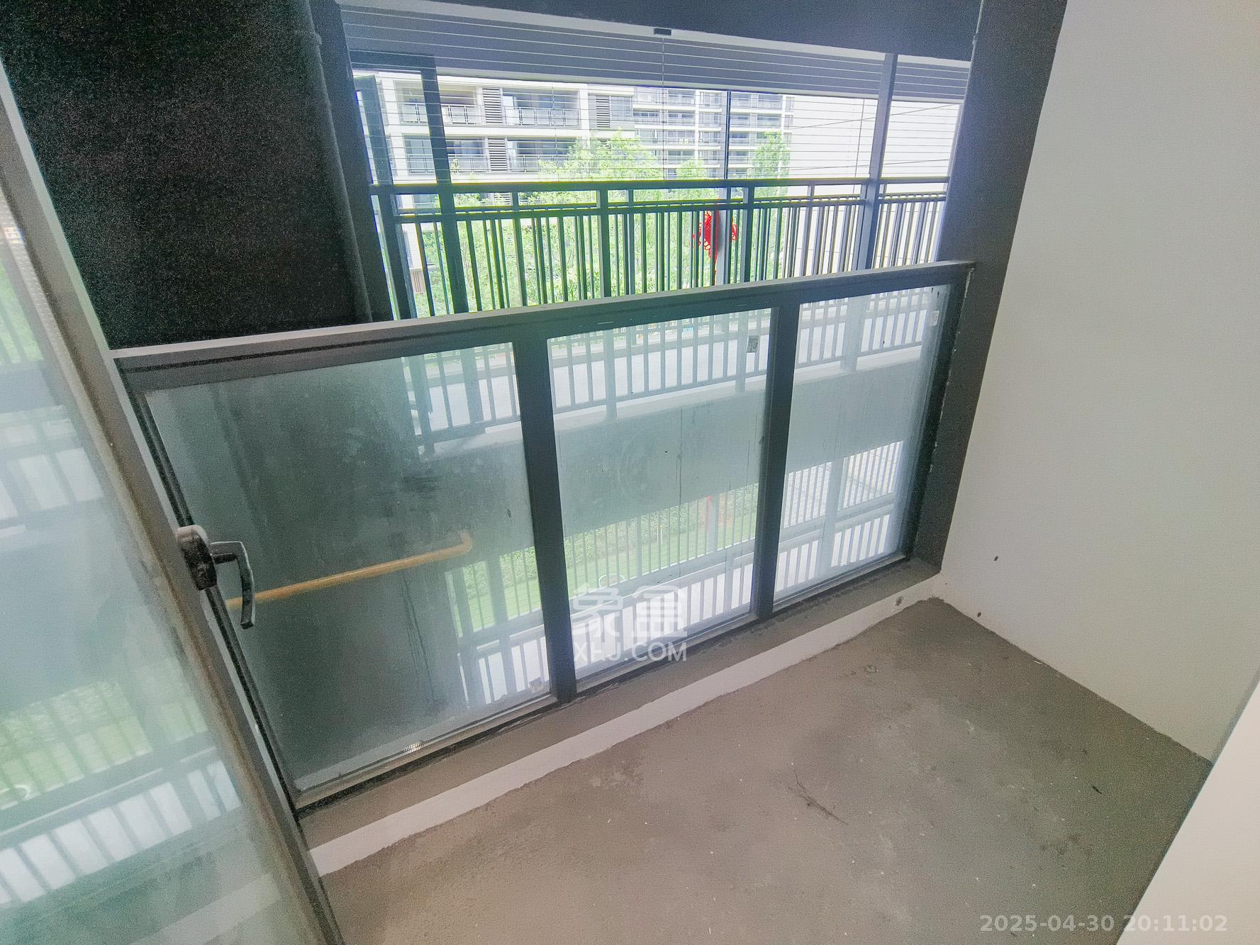 粤吉汇玺 3室2厅1卫 78.8万 粤吉汇玺 3室2厅1卫 78.8万阳台