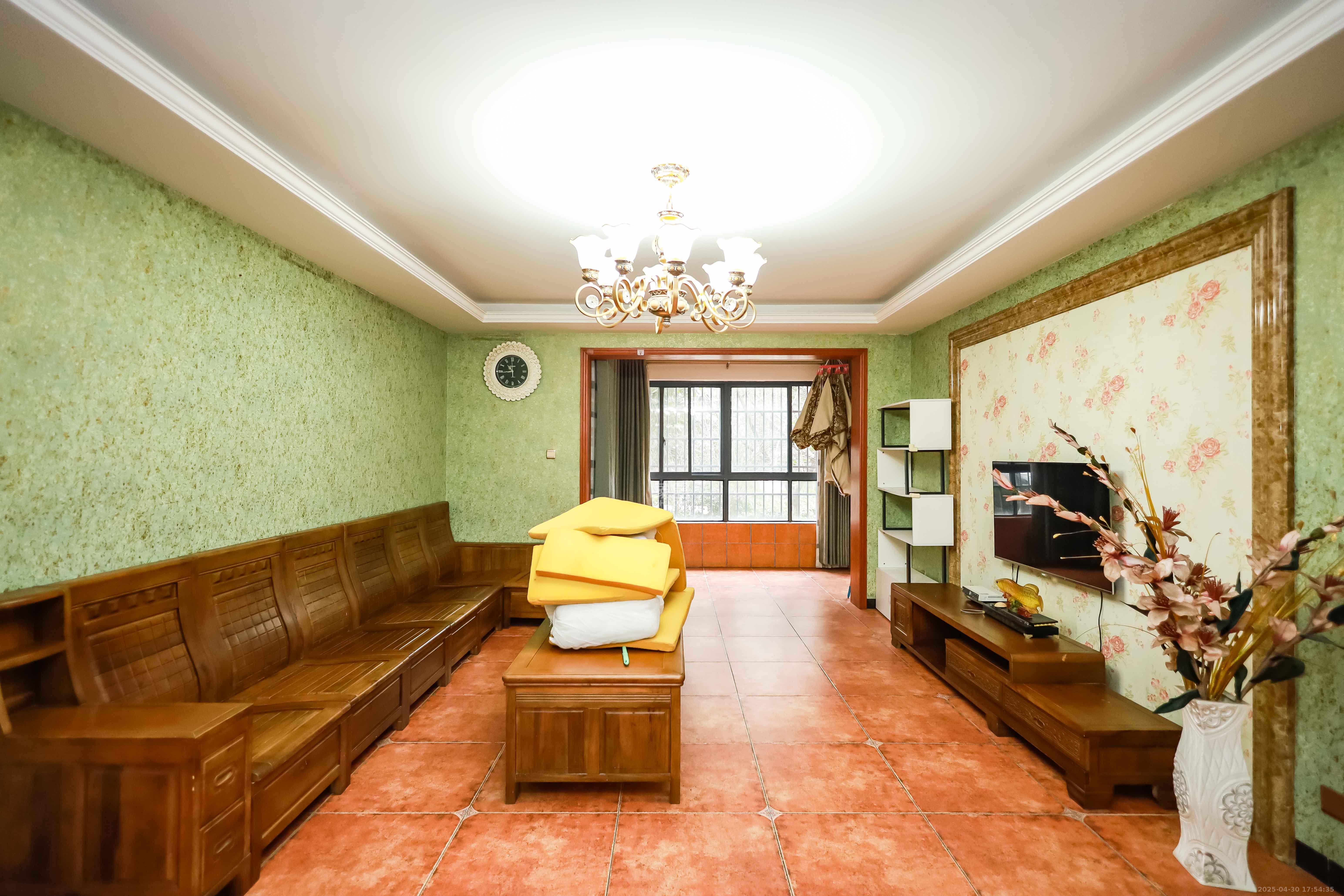 长房时代城  4室2厅2卫    157.0万 长房时代城  4室2厅2卫    157.0万