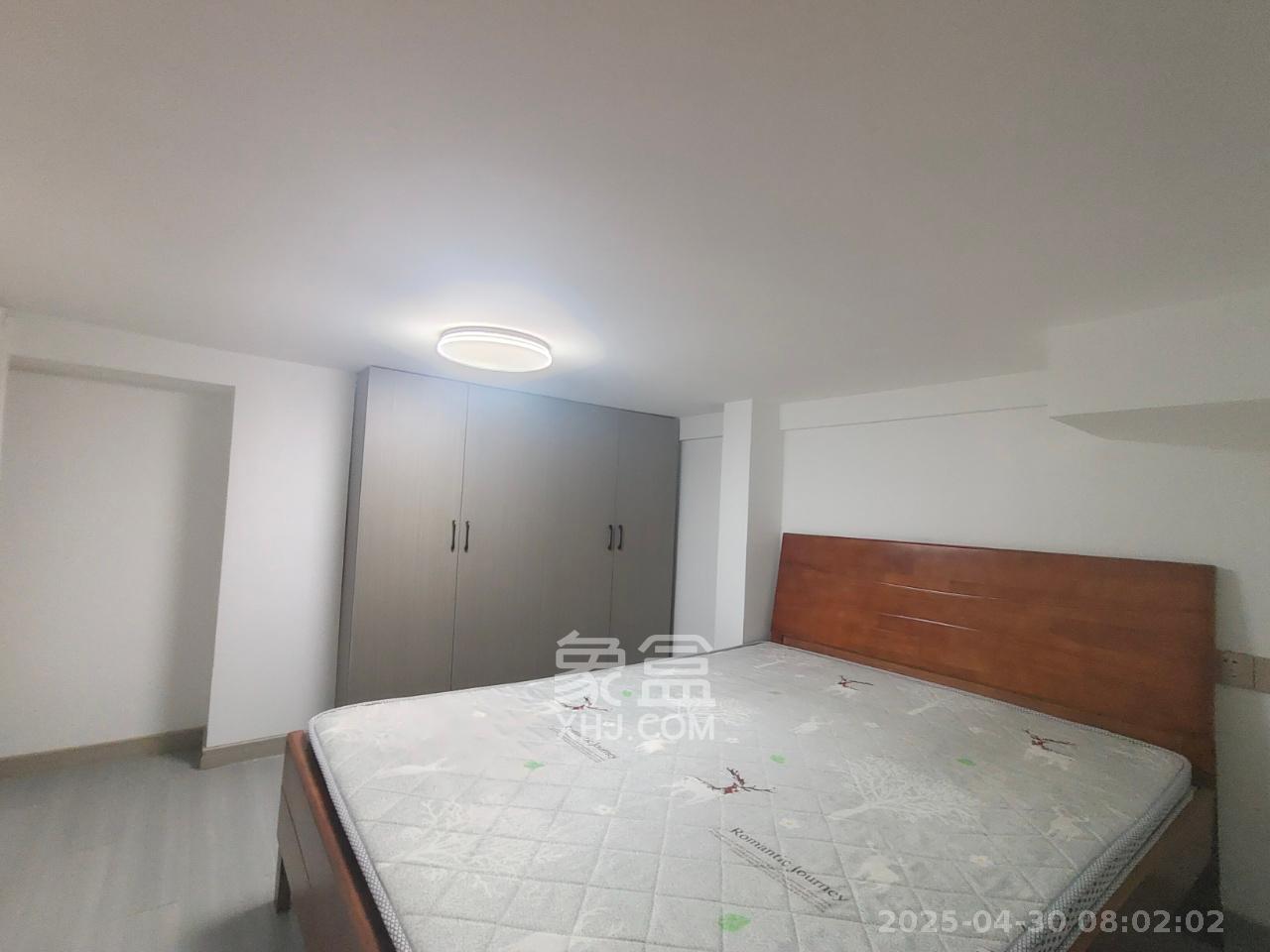 东方美地 2室2厅1卫 1800.0元/月 东方美地 2室2厅1卫 1800.0元/月室内图