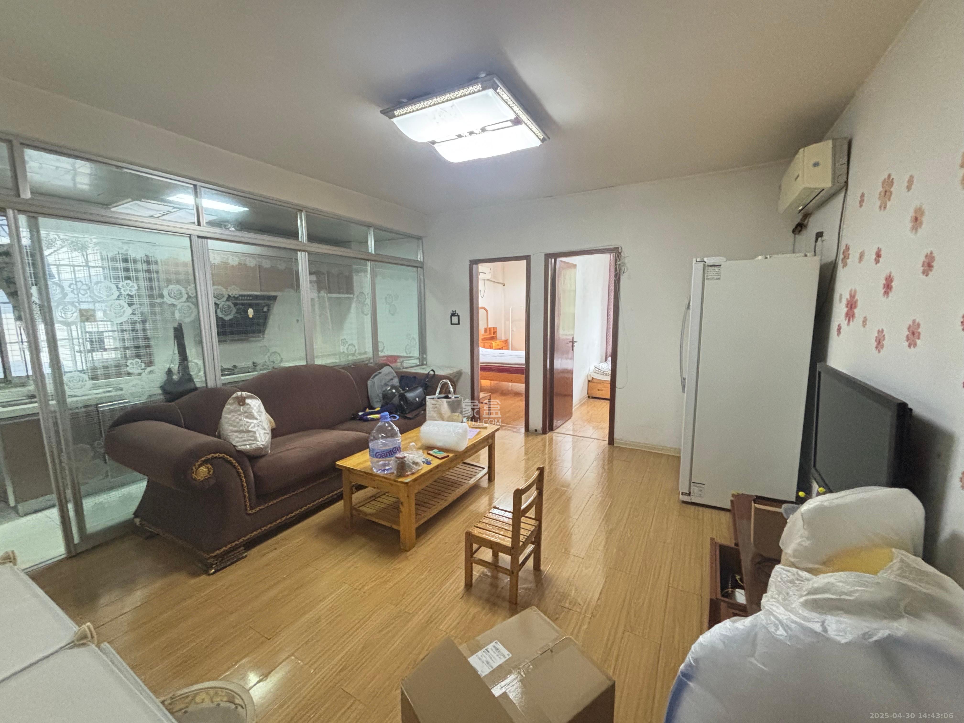 明景公寓  1室1厅1卫   2500.00元/月室内图