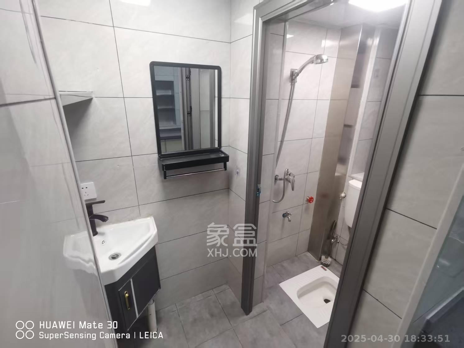红旗社区  2室1厅1卫   1600.00元/月室内图