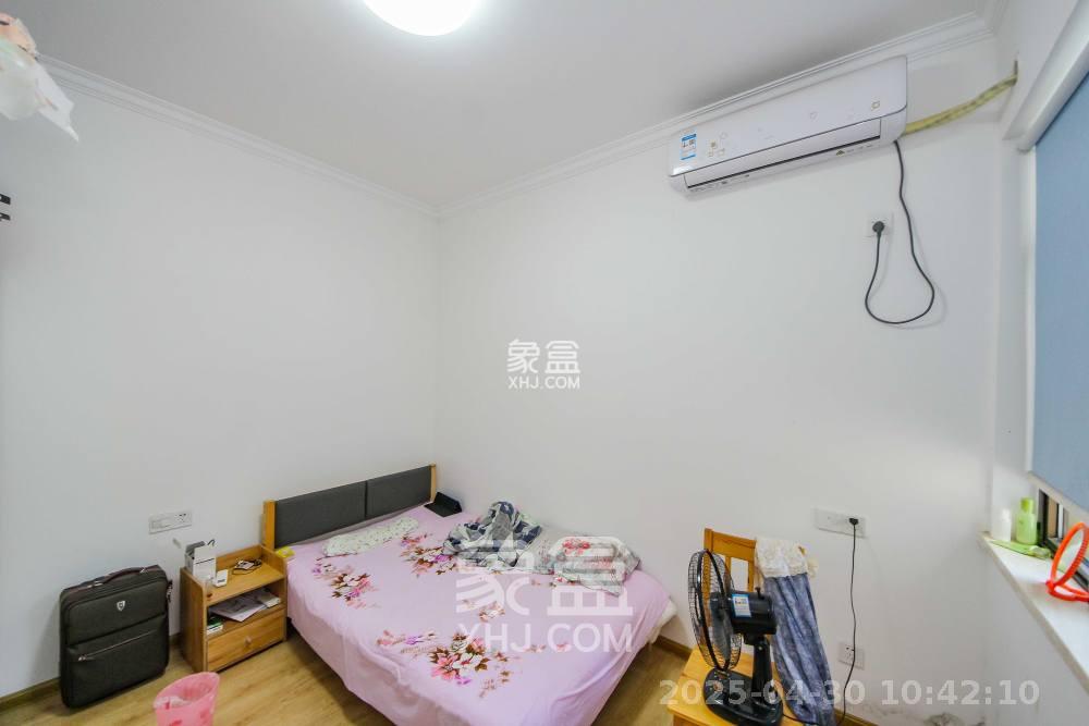 江山帝景哈佛  2室2厅1卫   1600.00元/月室内图