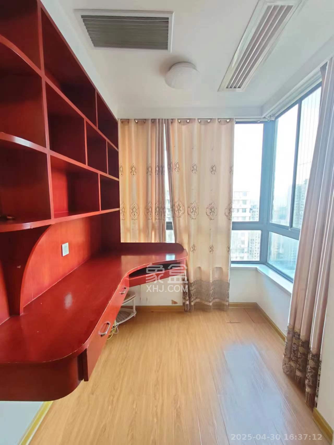 长房时代城  2室2厅1卫   2700.00元/月室内图