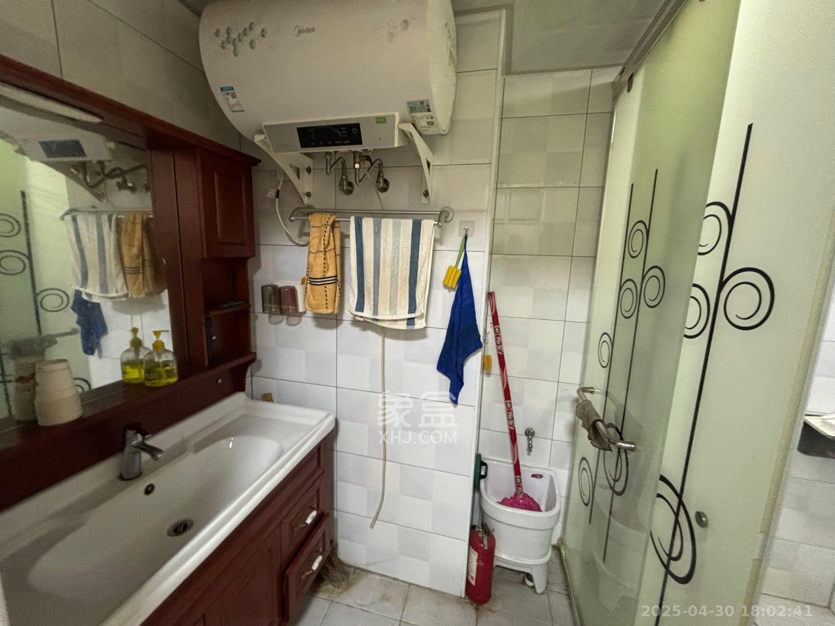 高升时代广场(冠铭商务中心) 1室1厅1卫 1500.0元/月 高升时代广场(冠铭商务中心) 1室1厅1卫 1500.0元/月室内图