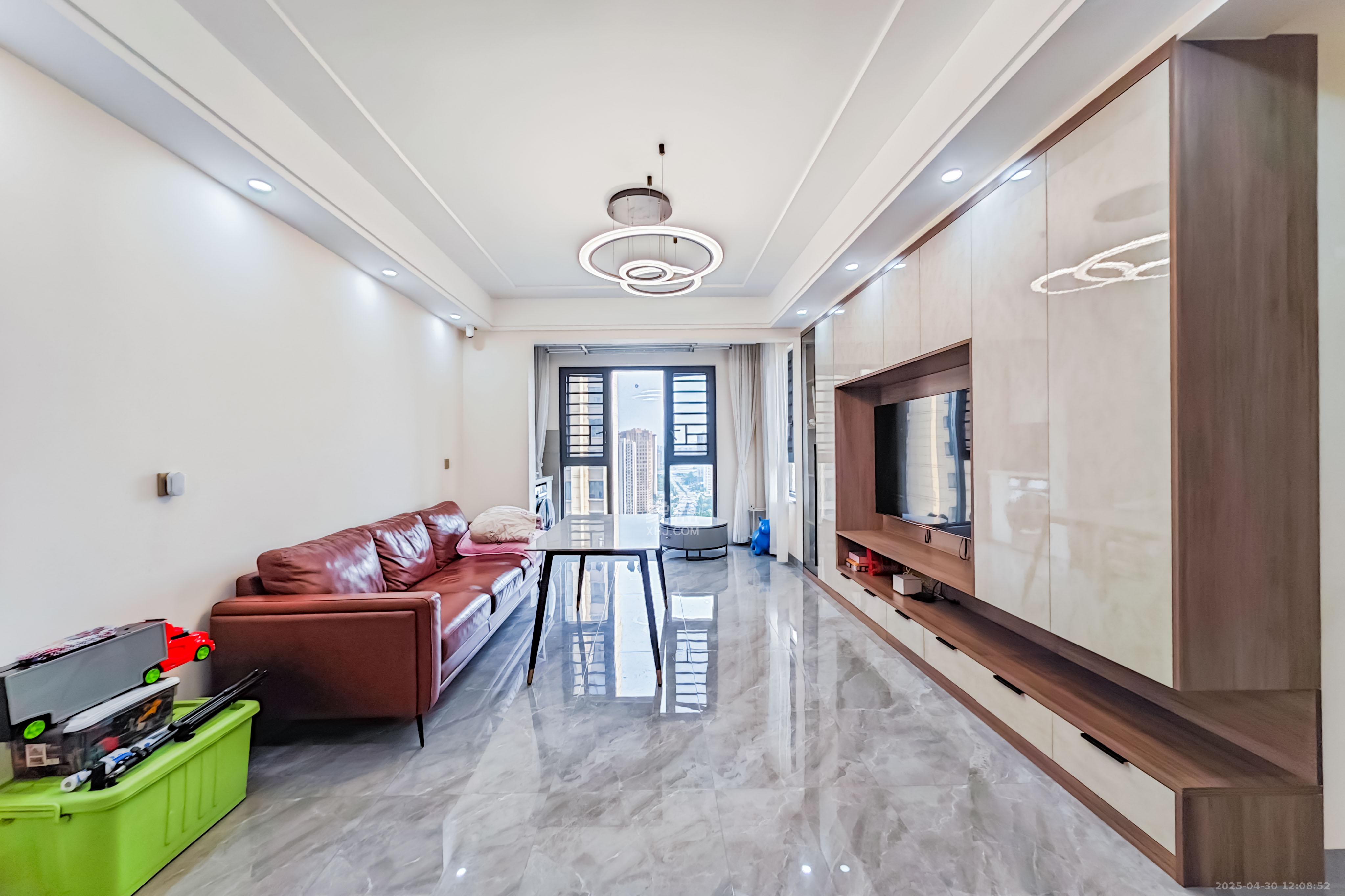 中天星耀城  4室2厅2卫    142.8万 中天星耀城  4室2厅2卫    142.8万