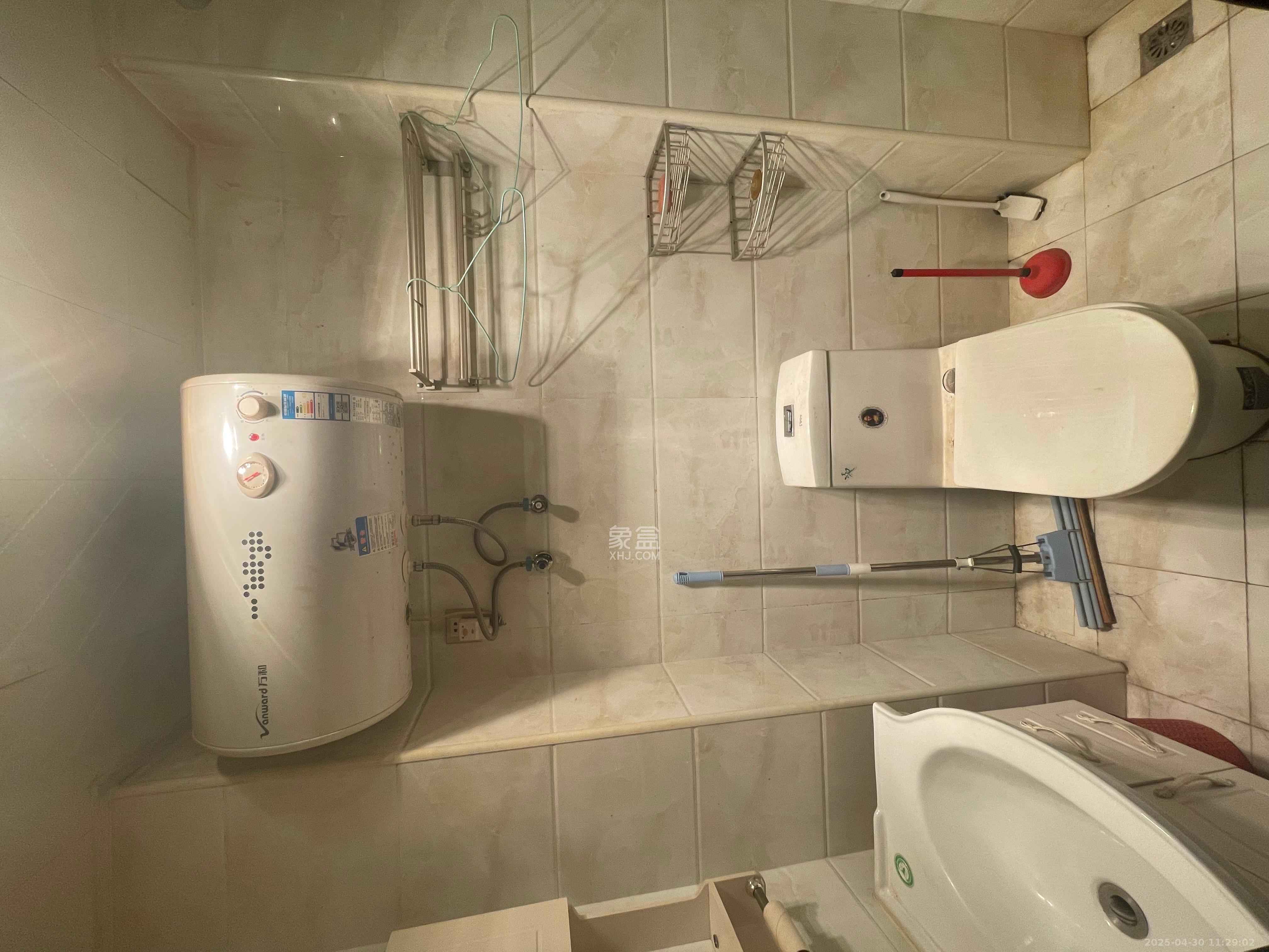 旭辉御府   43.41㎡      1400.0元/月室内图