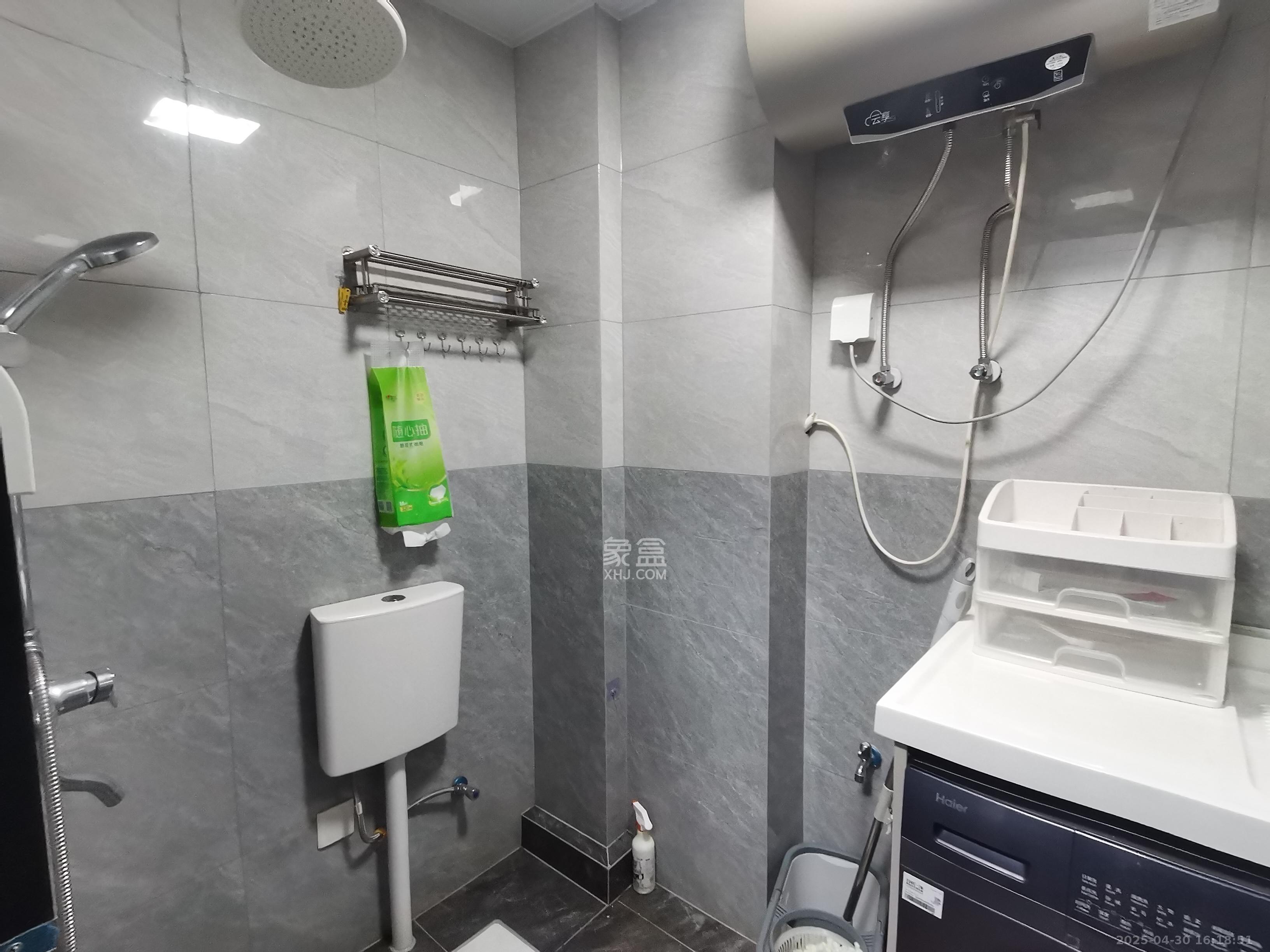 明昇壹城(明昇时代广场)三期 1室1厅1卫 1700.0元/月 明昇壹城(明昇时代广场)三期 1室1厅1卫 1700.0元/月室内图