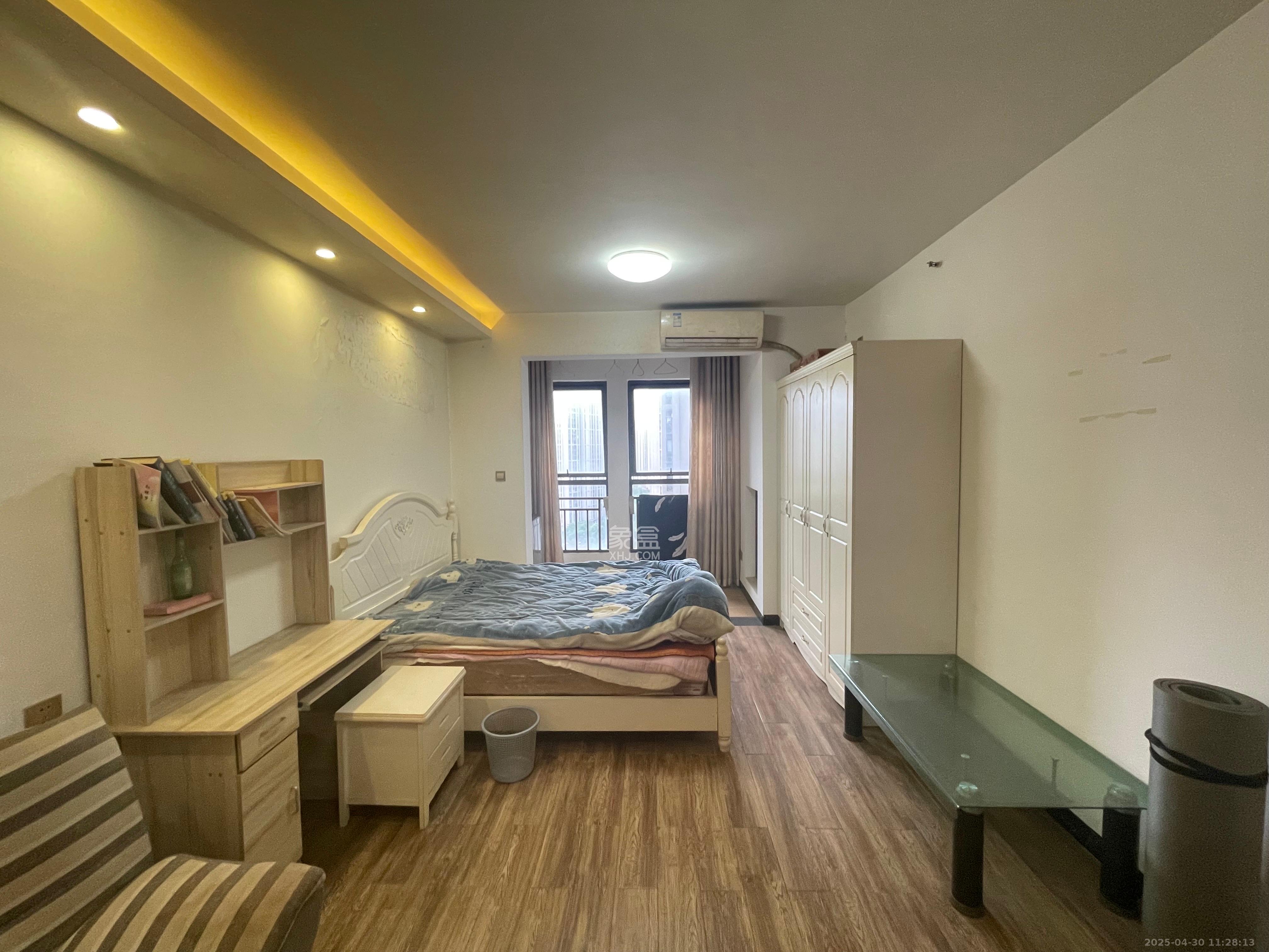 旭辉御府   43.41㎡      1400.0元/月