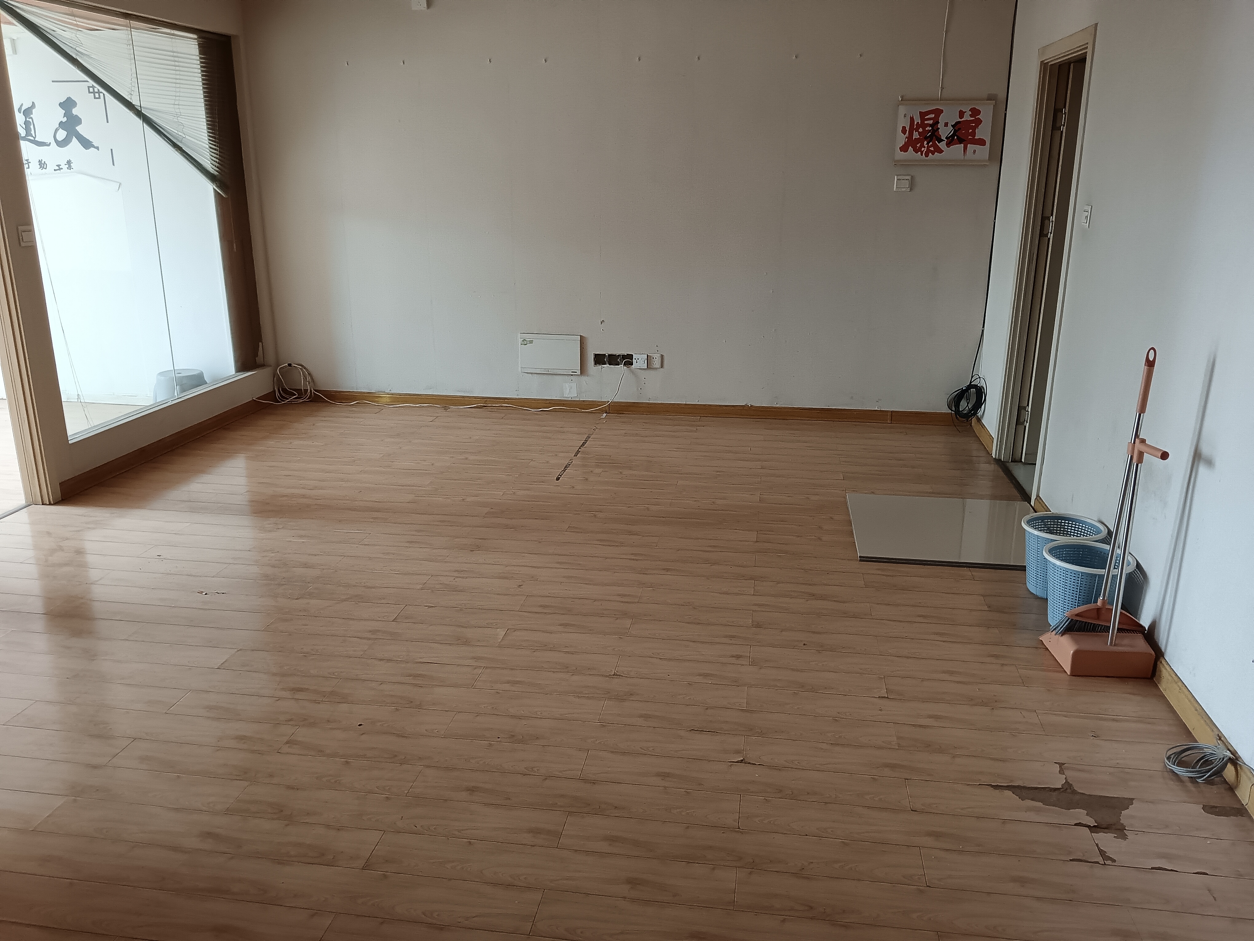 SOHO尚都 2室1厅1卫 1800.0元/月 SOHO尚都 2室1厅1卫 1800.0元/月室内图