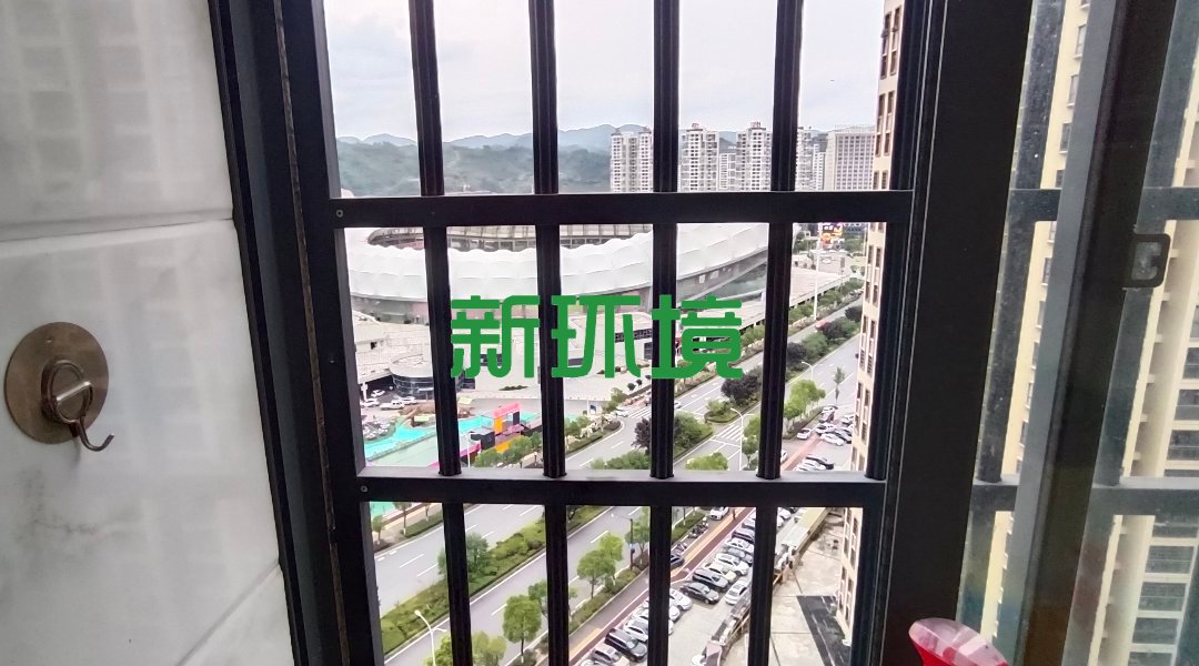 丽景天下一期  2室2厅1卫   45.00万客厅