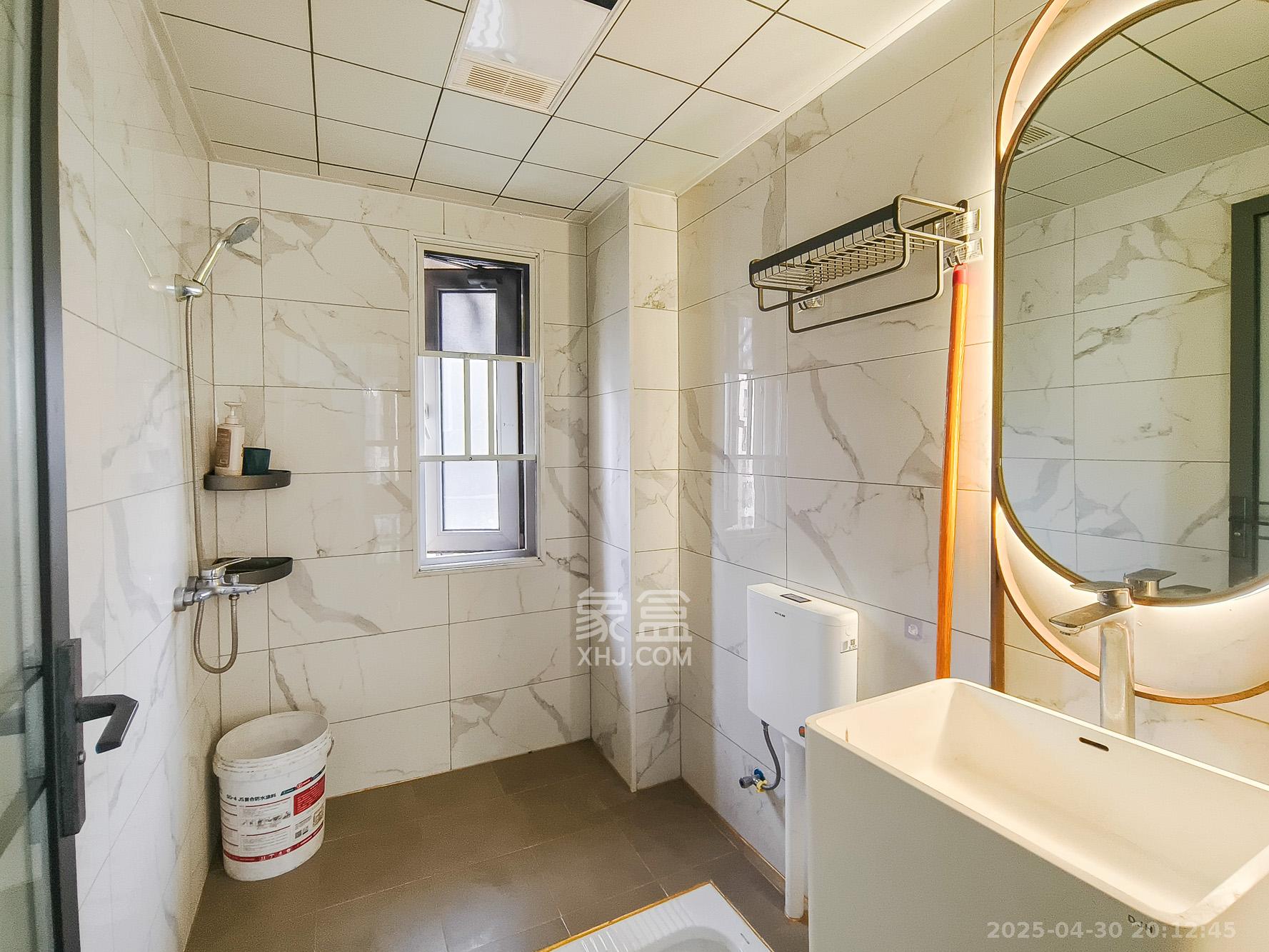 保利香槟国际 4室2厅2卫 114.8万 保利香槟国际 4室2厅2卫 114.8万卫生间