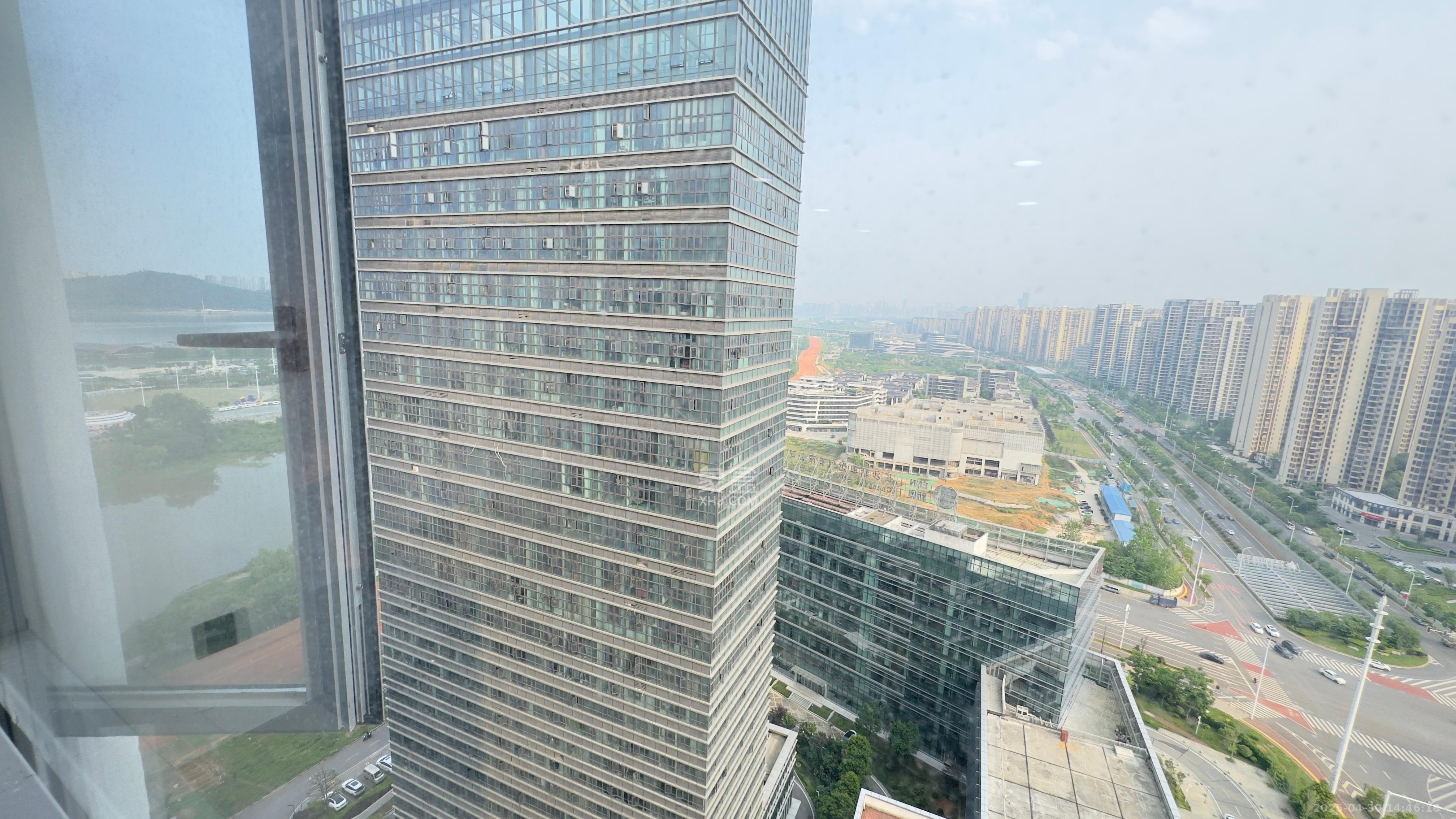 信诚湘江揽月（至善美景大厦）  2室1厅1卫   1600.00元/月室内图