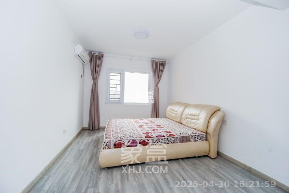 中国铁建18公馆(常青嘉苑) 3室2厅1卫 2600.0元/月 中国铁建18公馆(常青嘉苑) 3室2厅1卫 2600.0元/月室内图