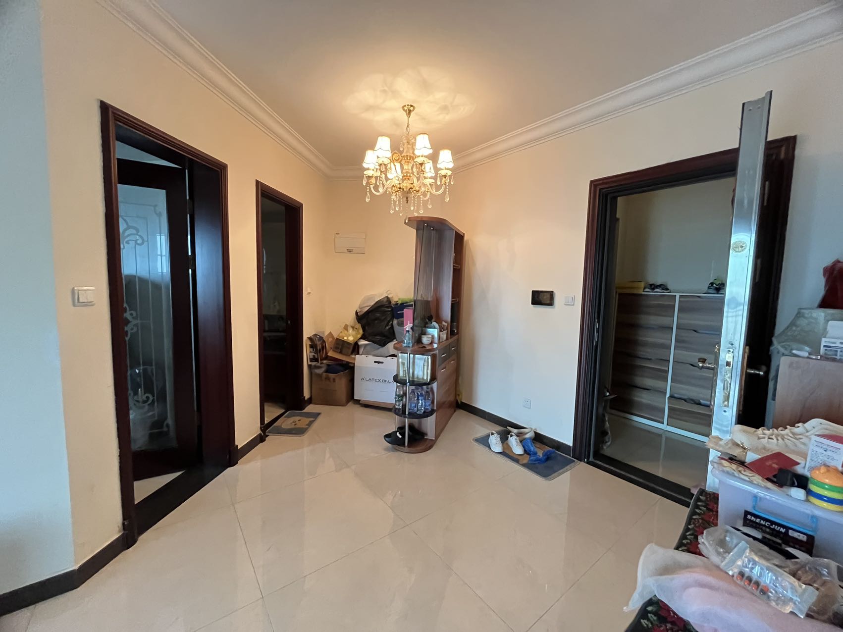 恒大绿洲 2室2厅1卫 1400.0元/月 恒大绿洲 2室2厅1卫 1400.0元/月室内图