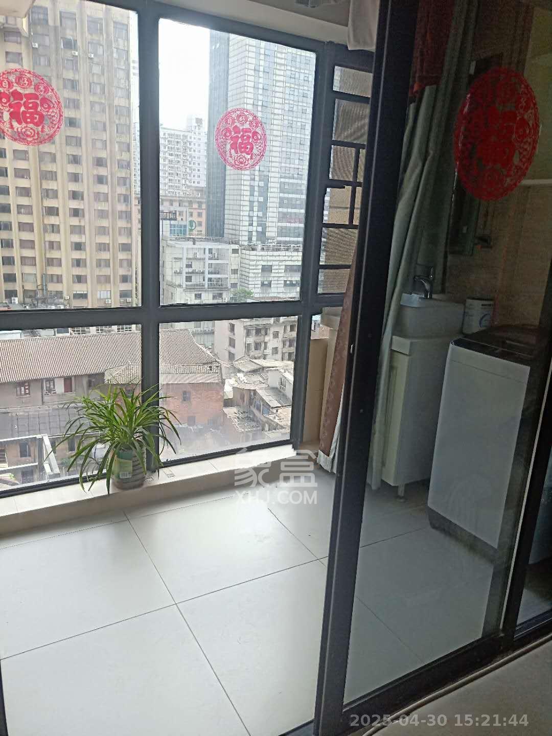 五一钻界  2室2厅1卫    4600.0元/月室内图