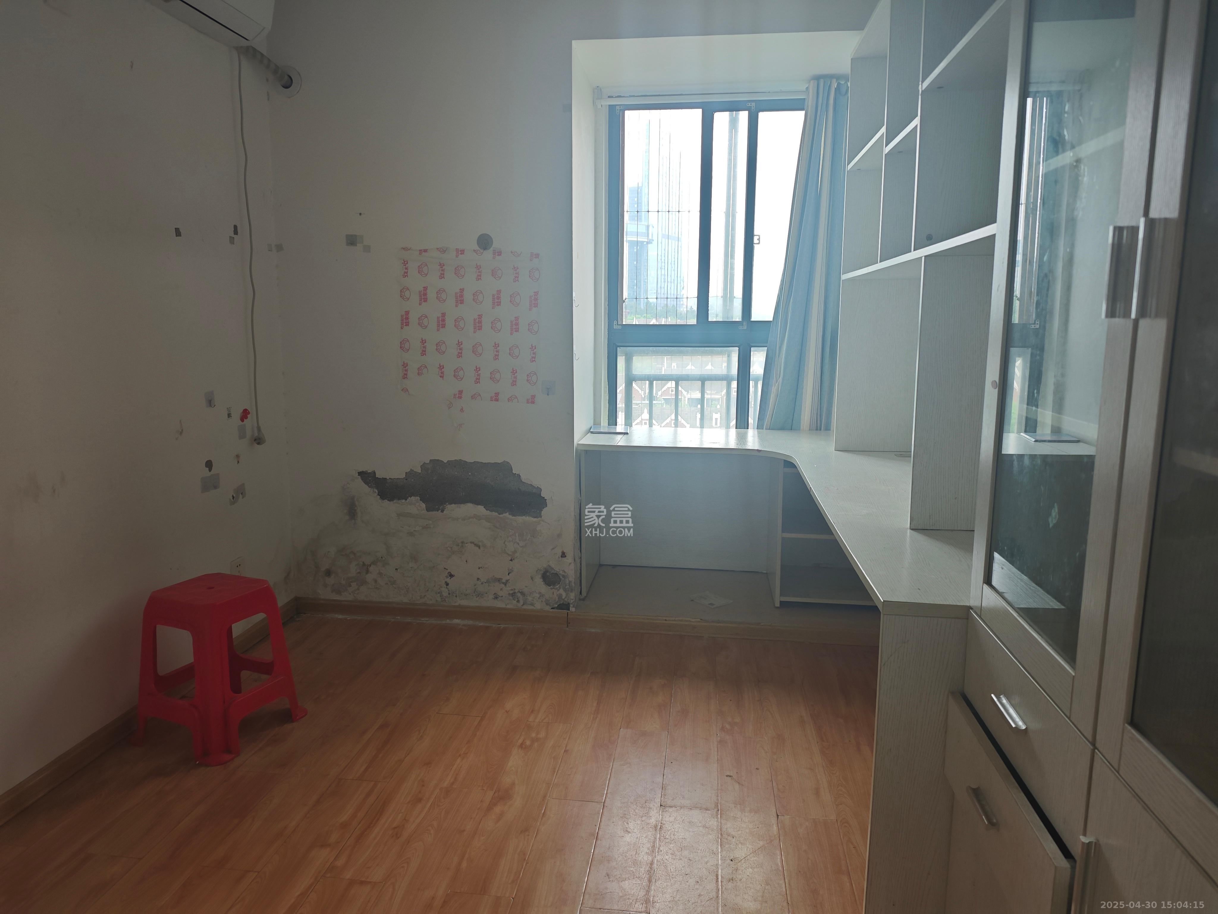 优山美地  3室2厅2卫   2100.00元/月室内图