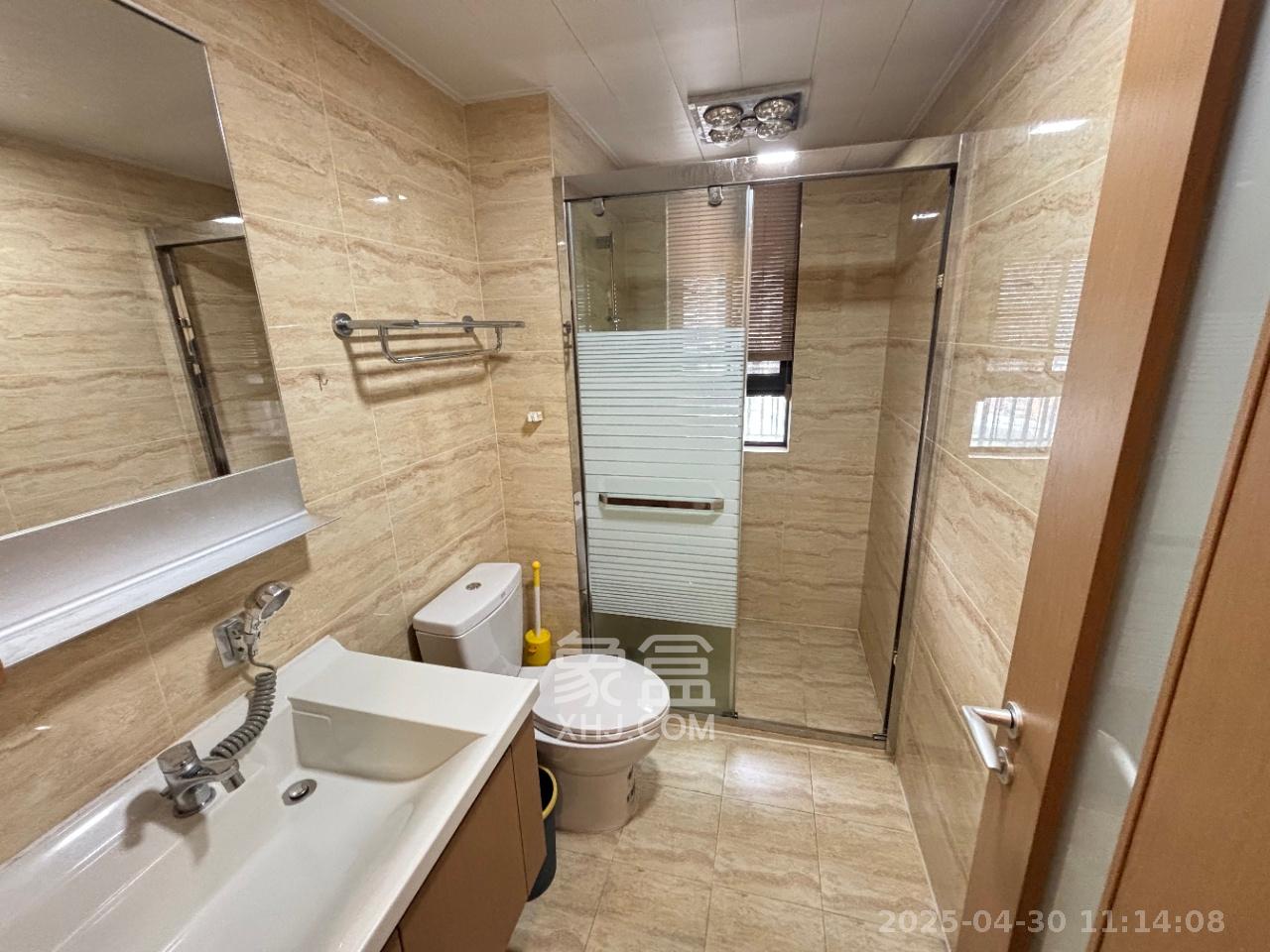 万科魅力之城  3室2厅2卫    2600.0元/月 万科魅力之城  3室2厅2卫    2600.0元/月室内图