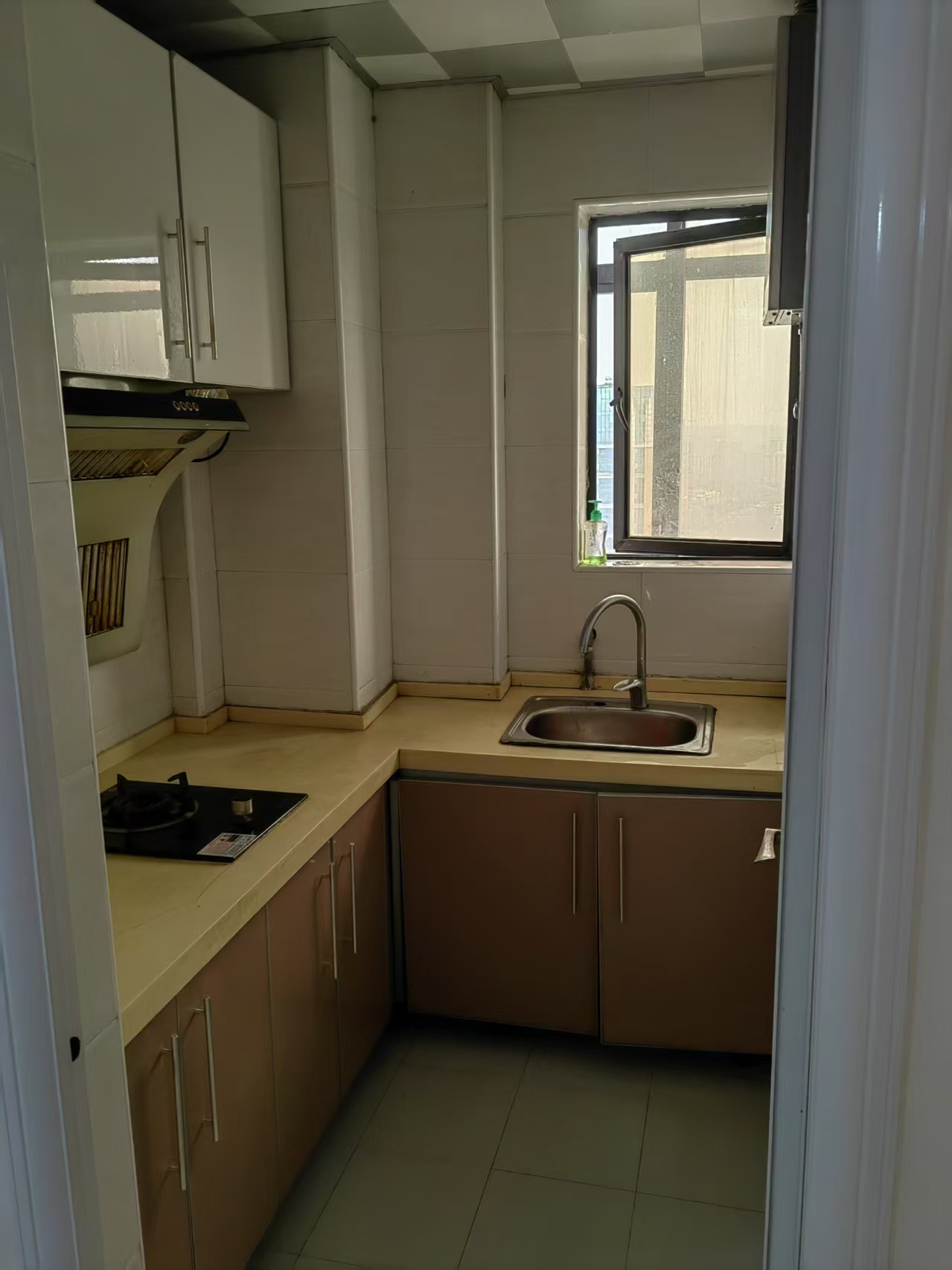 M国际 2室1厅1卫 1200.0元/月 M国际 2室1厅1卫 1200.0元/月室内图