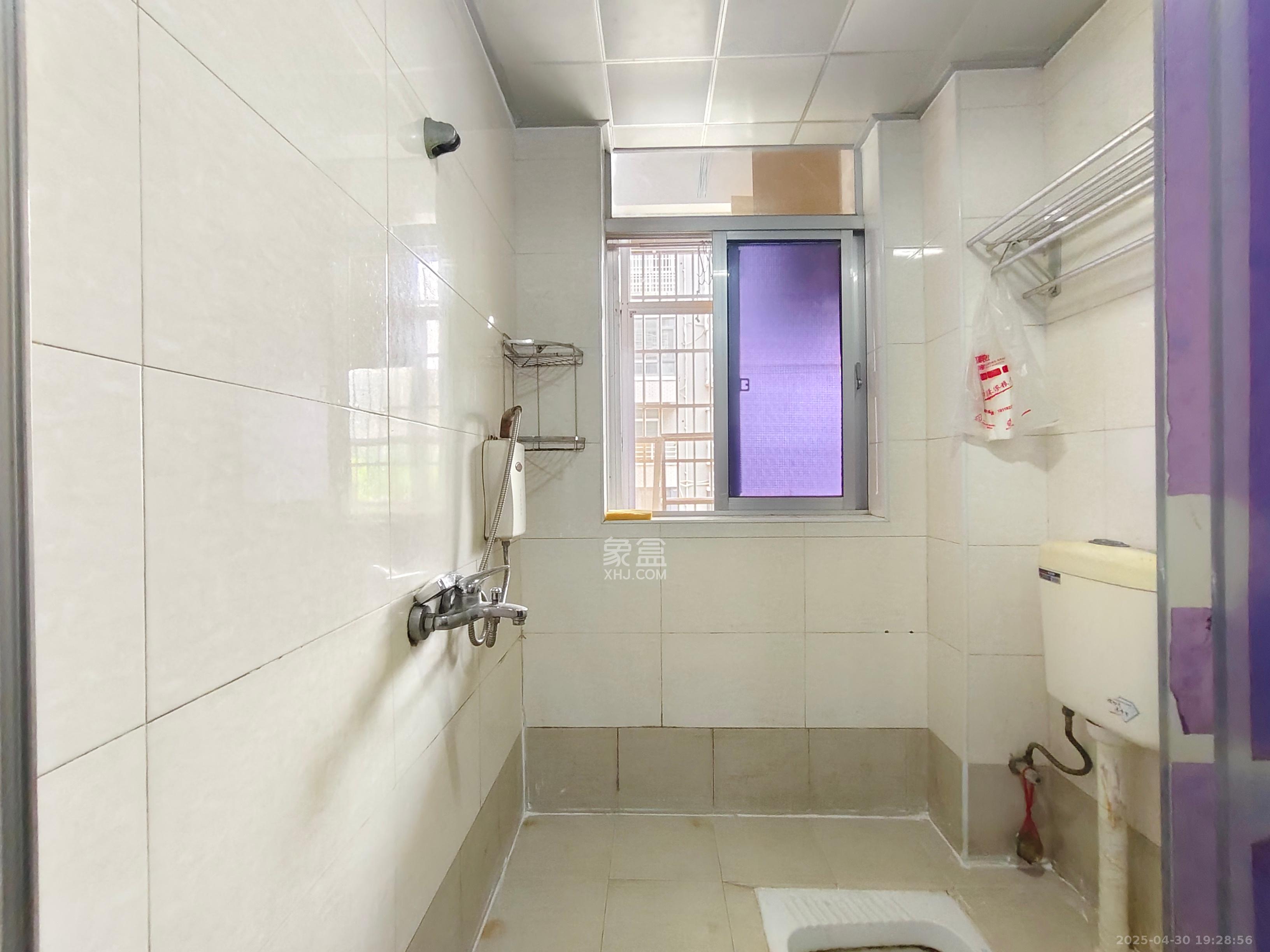 锑都家园 3室2厅2卫 1800.0元/月 锑都家园 3室2厅2卫 1800.0元/月室内图