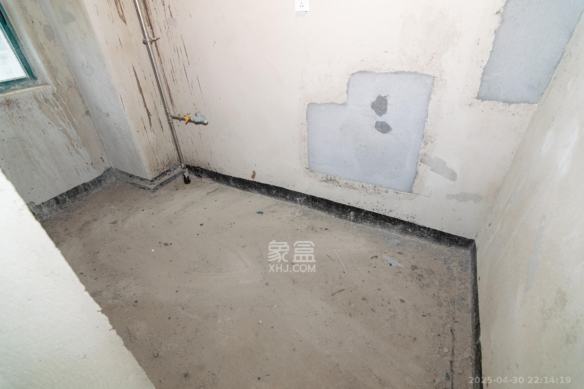 才子城  4室2厅2卫    58.0万厨房