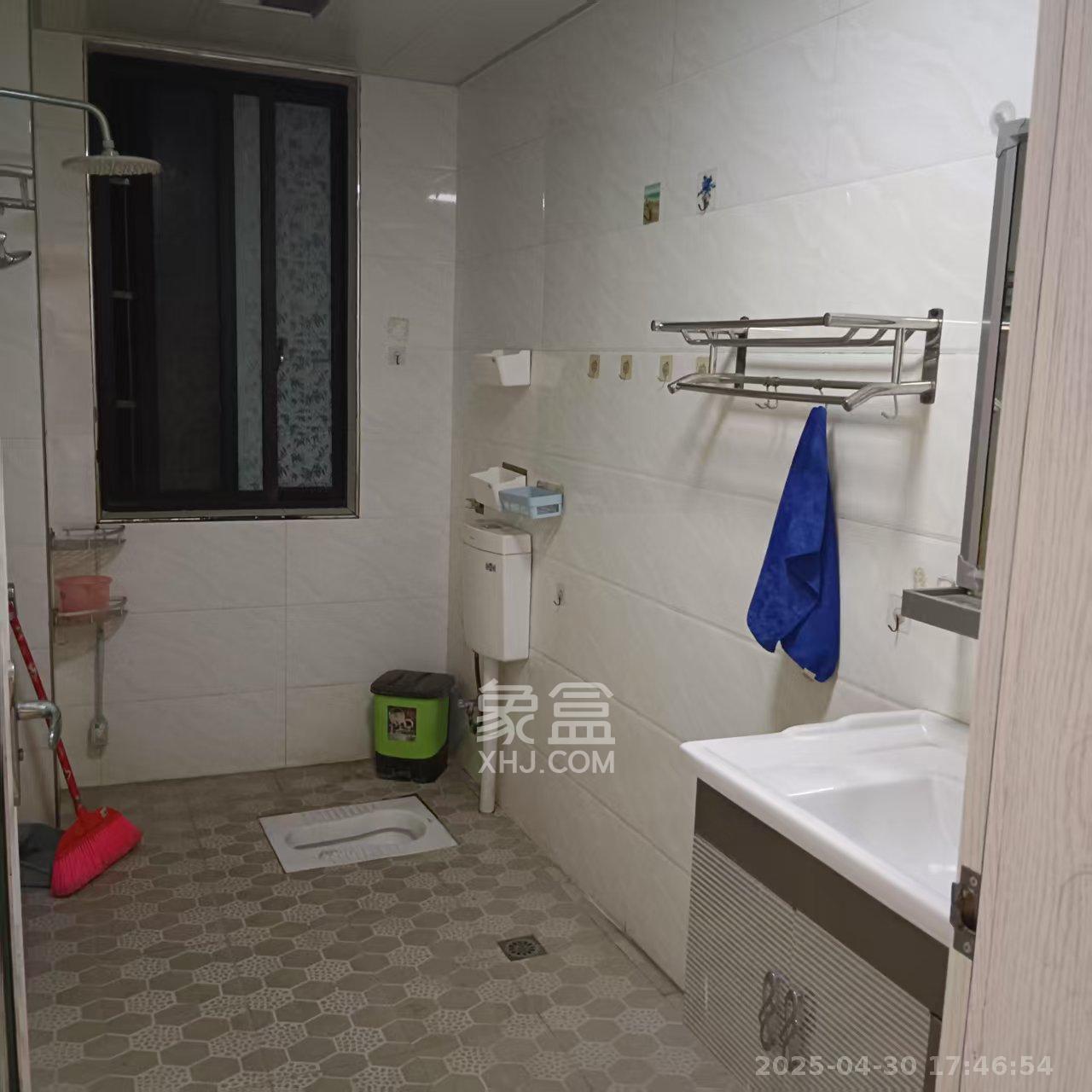 昭祥新城  3室2厅2卫   1200.00元/月室内图