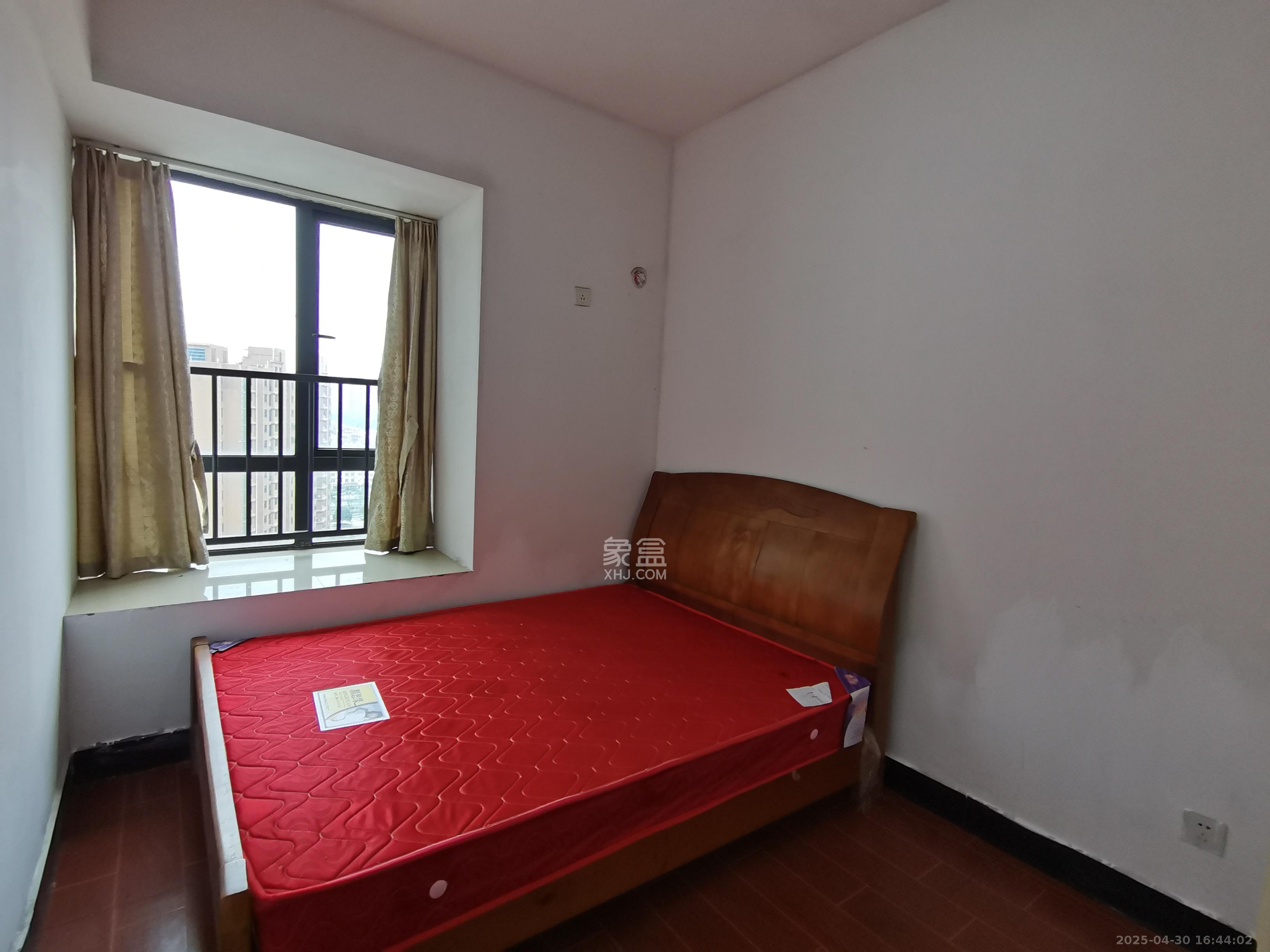 名家翡翠花园 3室2厅1卫 1700.0元/月 名家翡翠花园 3室2厅1卫 1700.0元/月室内图