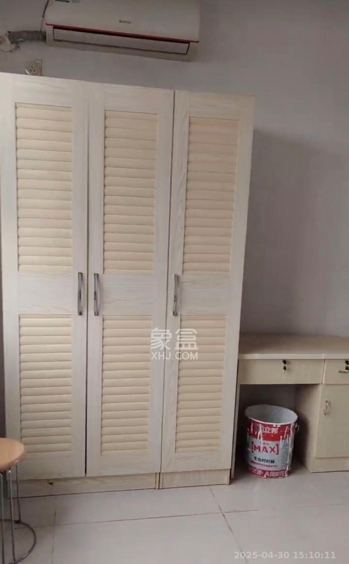 天元涉外景园C区  1室1厅1卫    900.0元/月 天元涉外景园C区  1室1厅1卫    900.0元/月