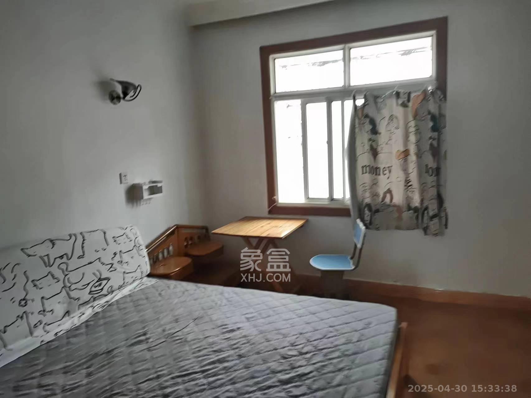 桂花二村  2室1厅1卫   1300.00元/月室内图