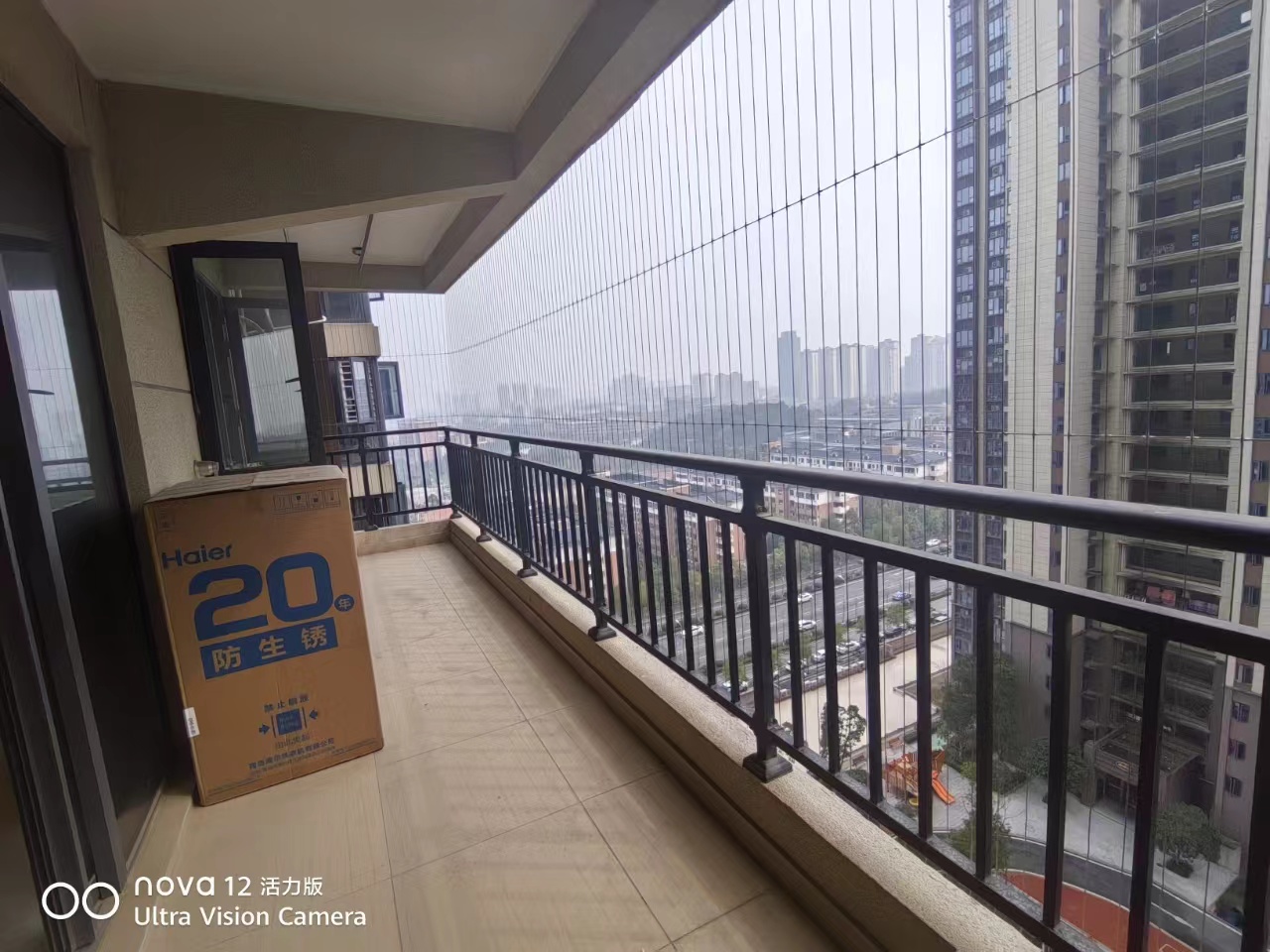 碧桂园梓山府 3室2厅2卫 2000.0元/月 碧桂园梓山府 3室2厅2卫 2000.0元/月室内图