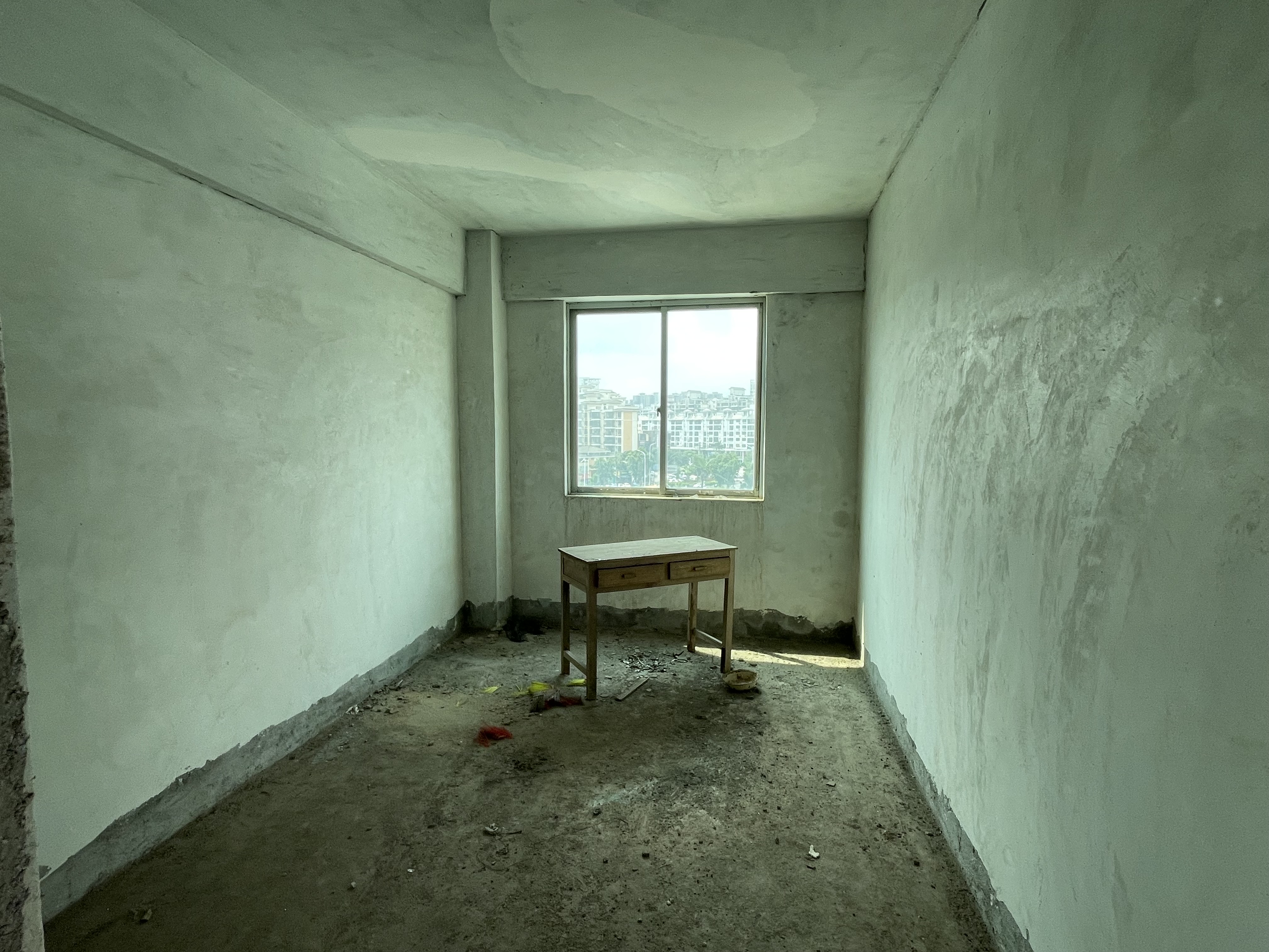 海湾怡园  3室2厅2卫    120.0万 海湾怡园  3室2厅2卫    120.0万客厅