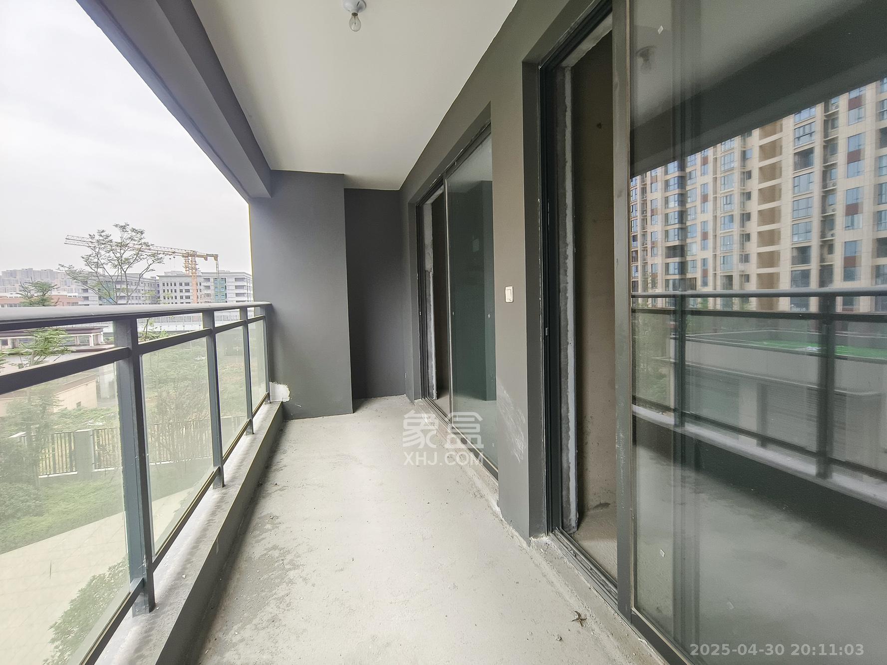 粤吉汇玺 3室2厅1卫 78.8万 粤吉汇玺 3室2厅1卫 78.8万阳台