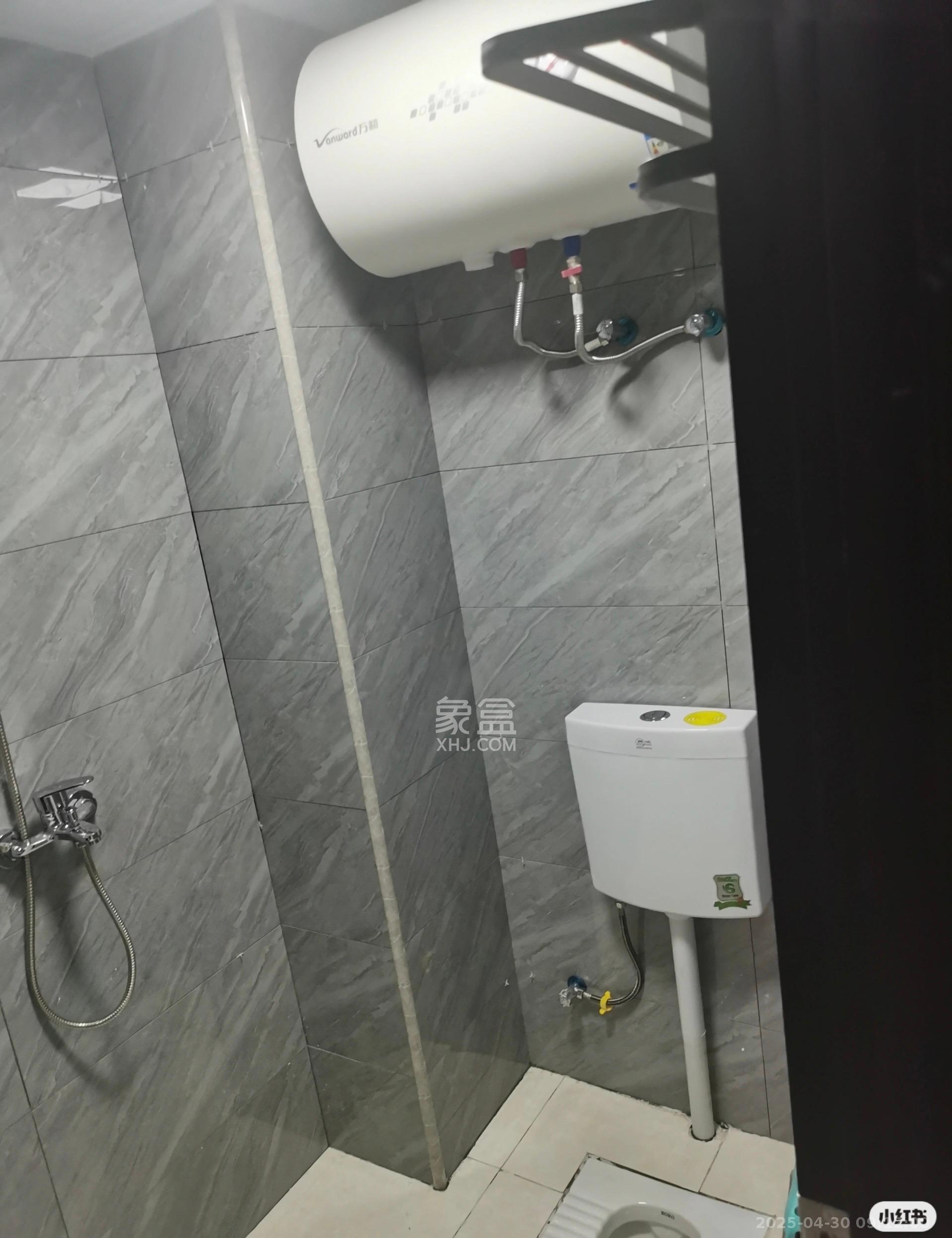 长沙总部基地 1室1厅1卫 1200.0元/月 长沙总部基地 1室1厅1卫 1200.0元/月室内图