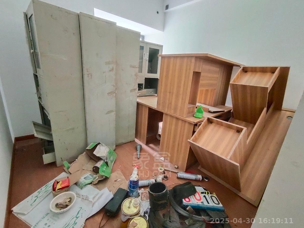 碧桂园江山一品 3室2厅2卫 1500.0元/月 碧桂园江山一品 3室2厅2卫 1500.0元/月室内图