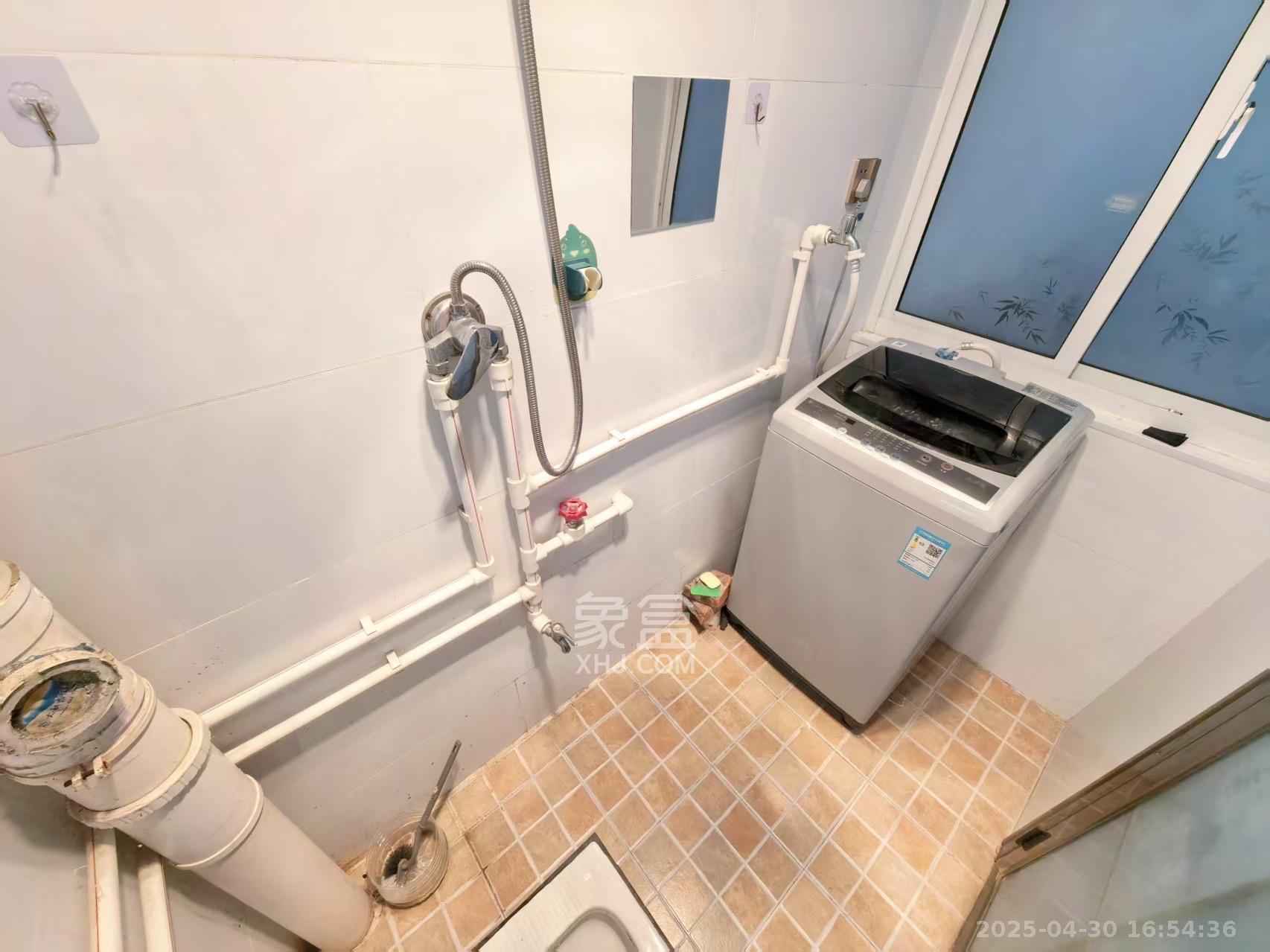 铜铝厂宿舍 1室1厅1卫 1000.0元/月 铜铝厂宿舍 1室1厅1卫 1000.0元/月室内图