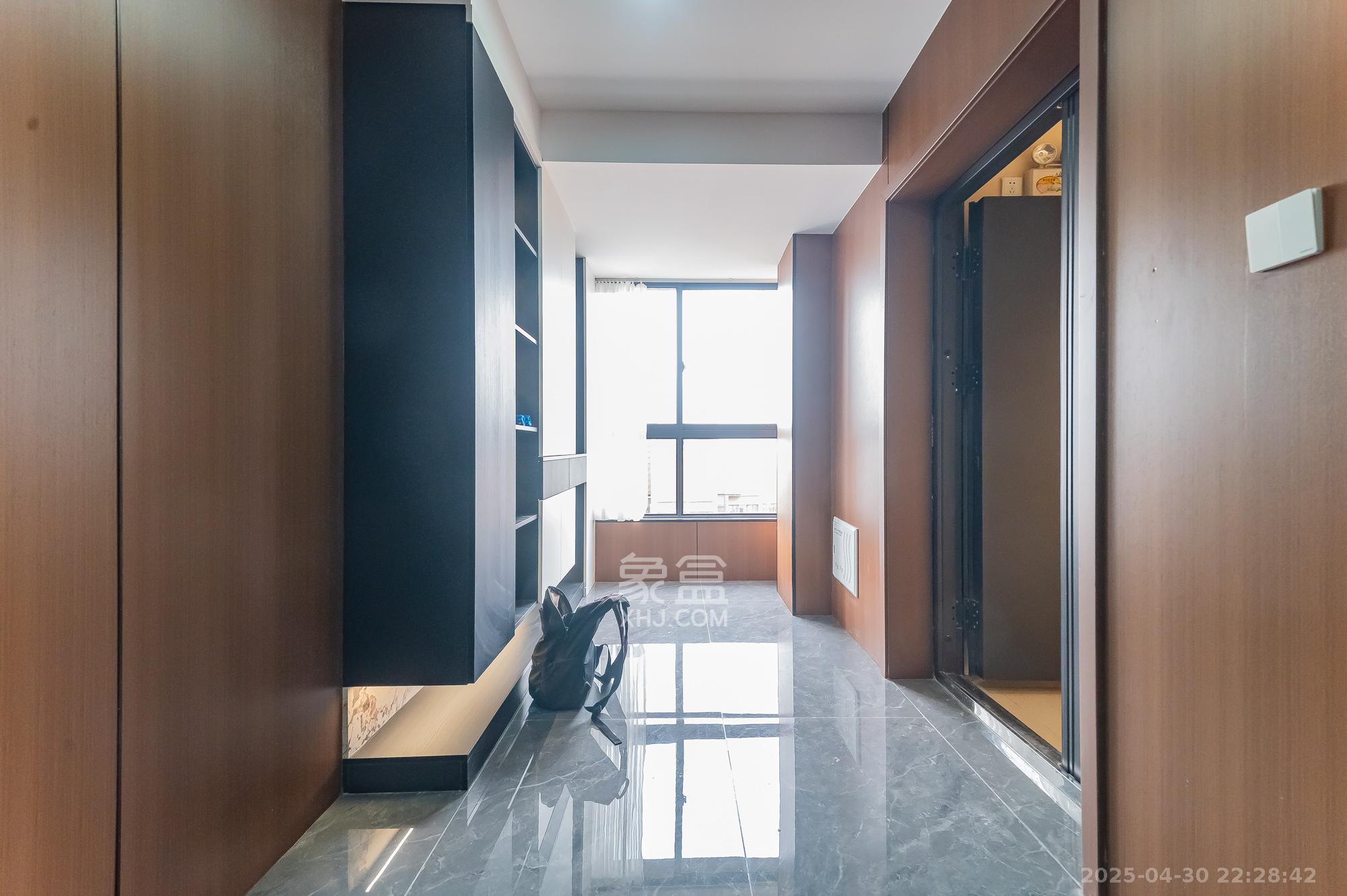 深业睿城  5室2厅2卫    112.8万 深业睿城  5室2厅2卫    112.8万其他