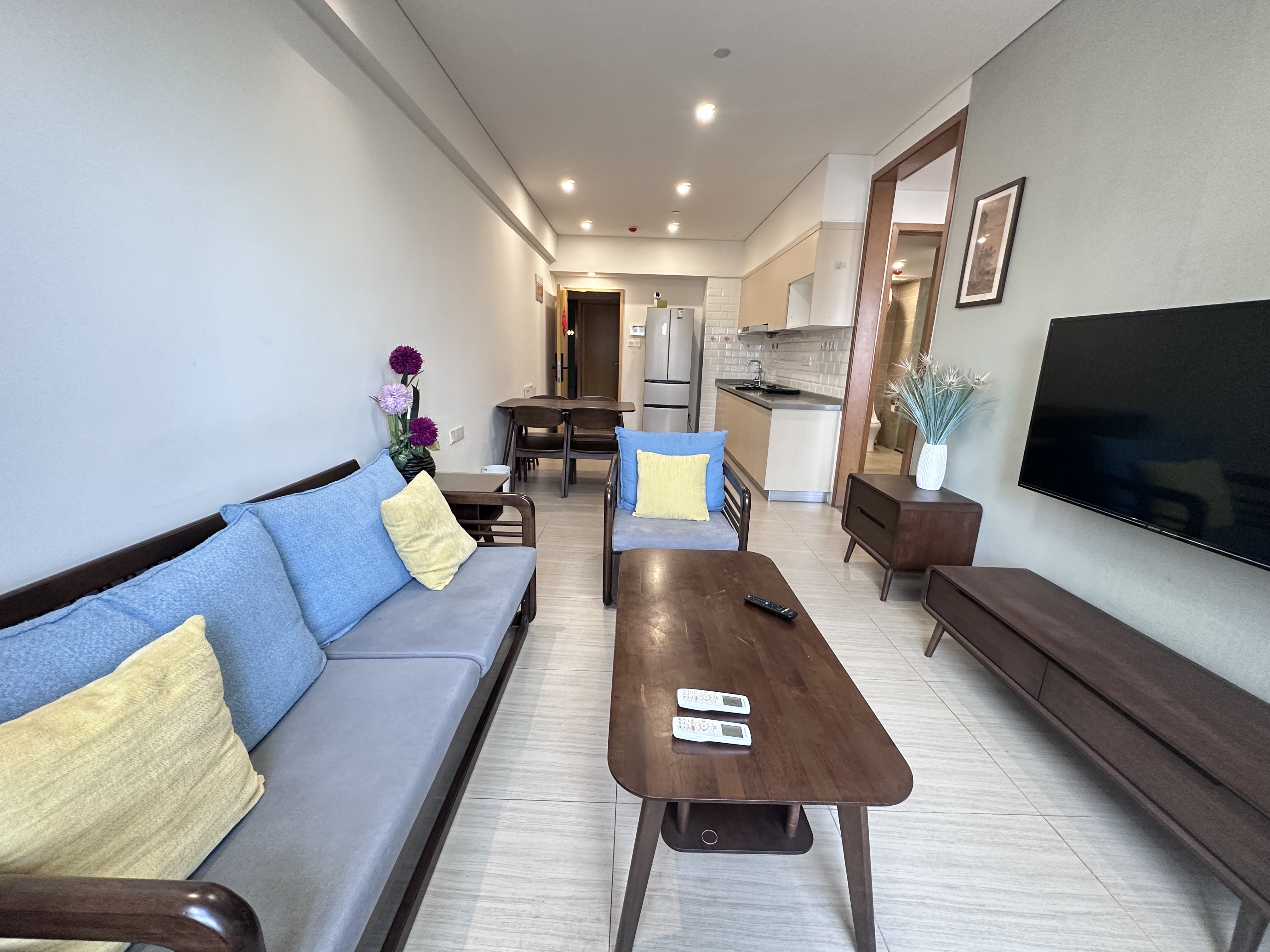 海航豪庭南苑 1室1厅1卫 115.0万 海航豪庭南苑 1室1厅1卫 115.0万客厅