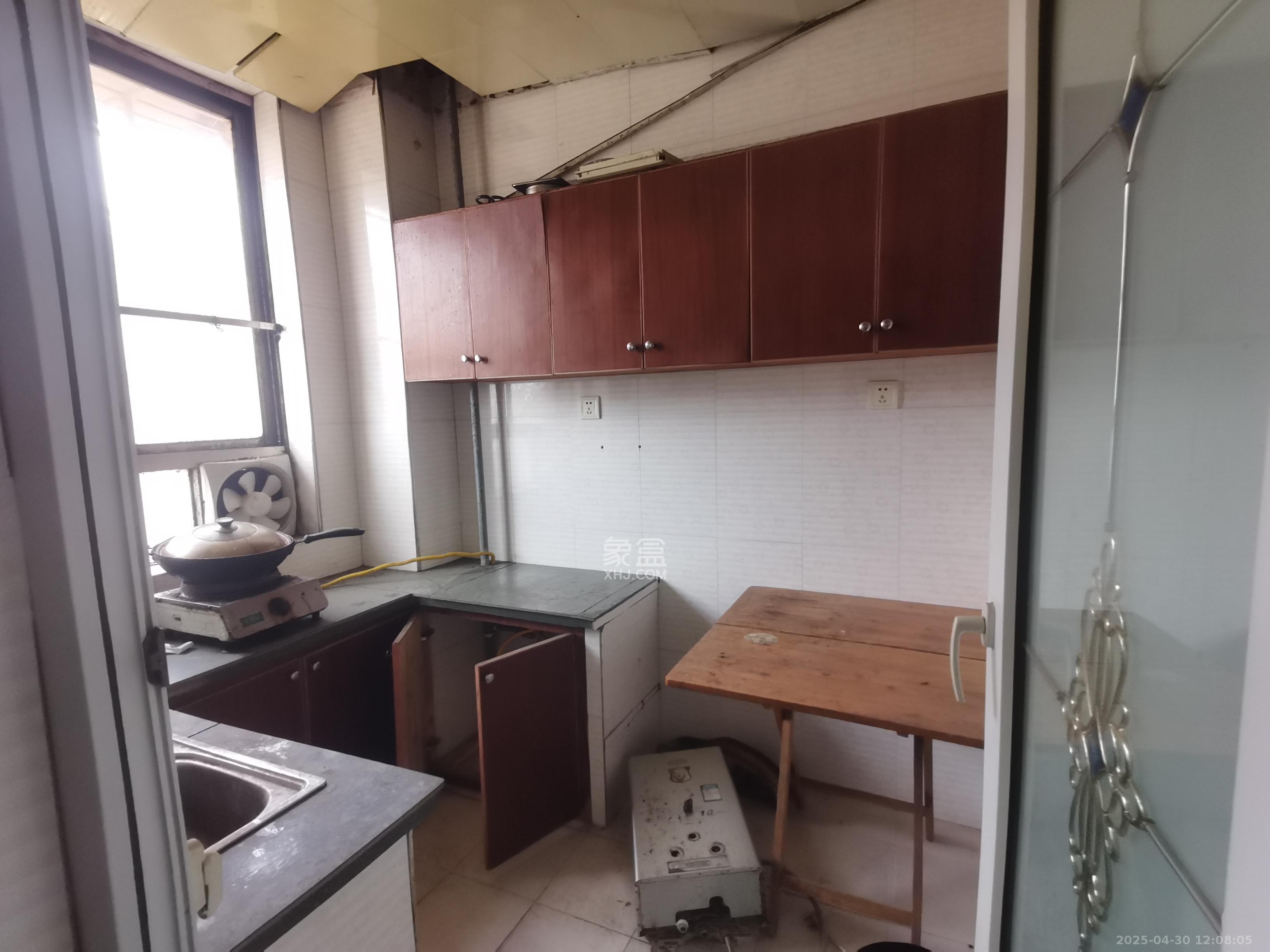 荷叶小区  2室2厅1卫   1200.00元/月室内图