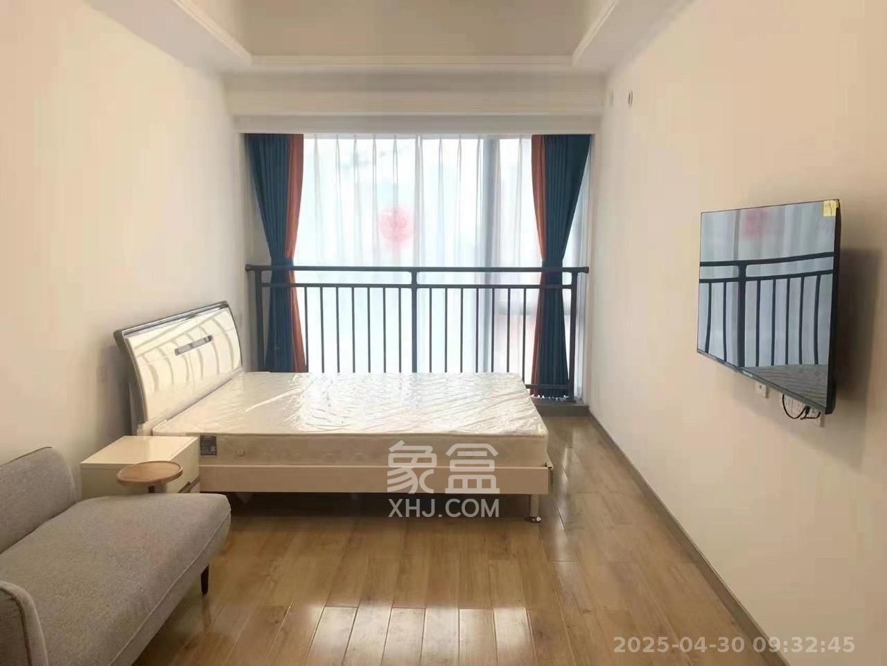 万润时光里  1室1厅1卫   1600.00元/月